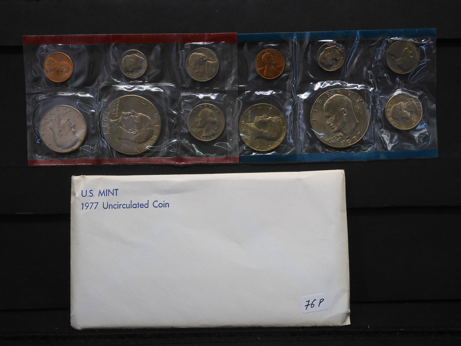 1977 P & D US MINT UNCIRCULATED SET (1 of 5)