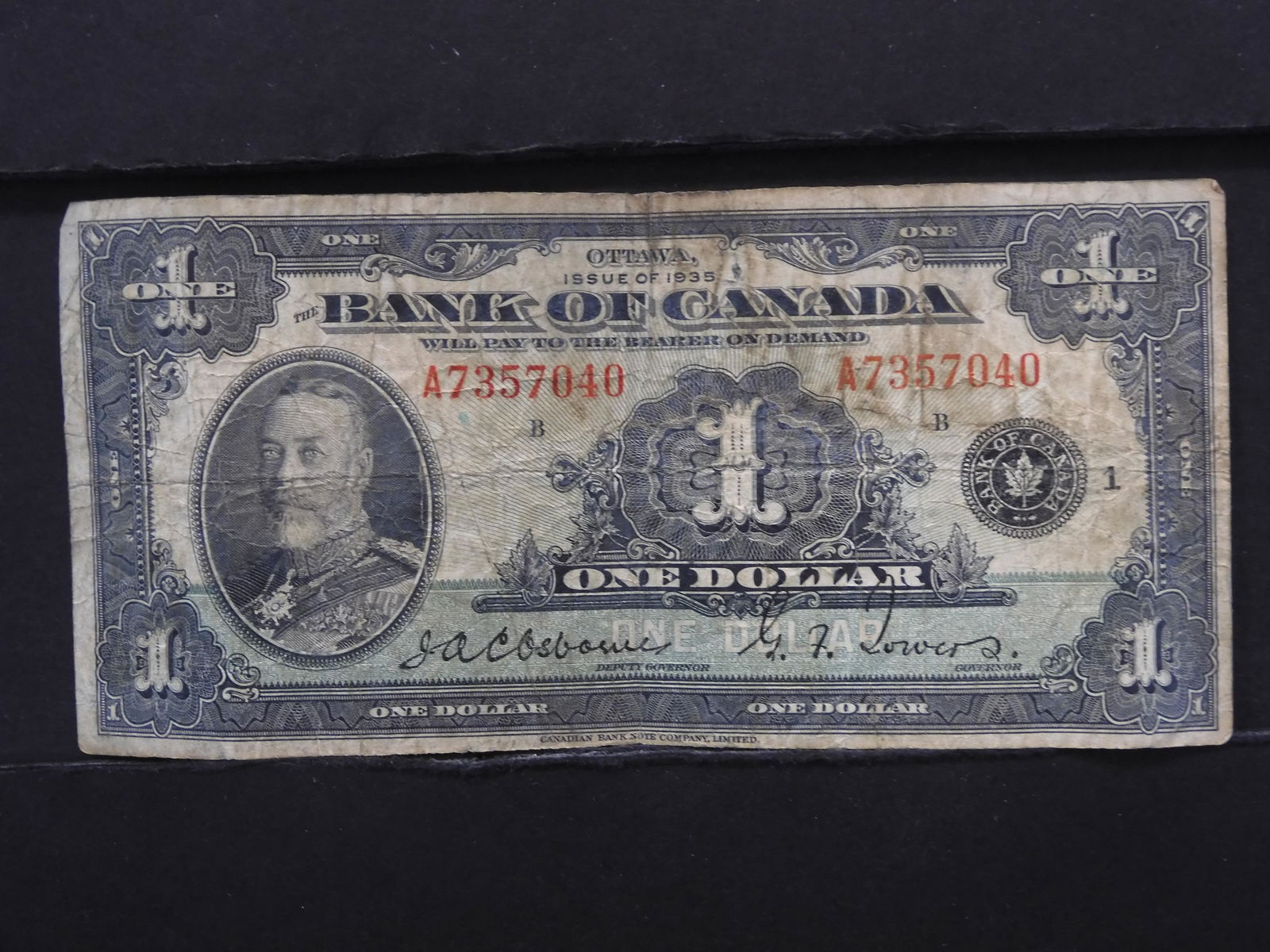 1935 Canada $1 Note.  Rare.  Circulated. (1 of 3)