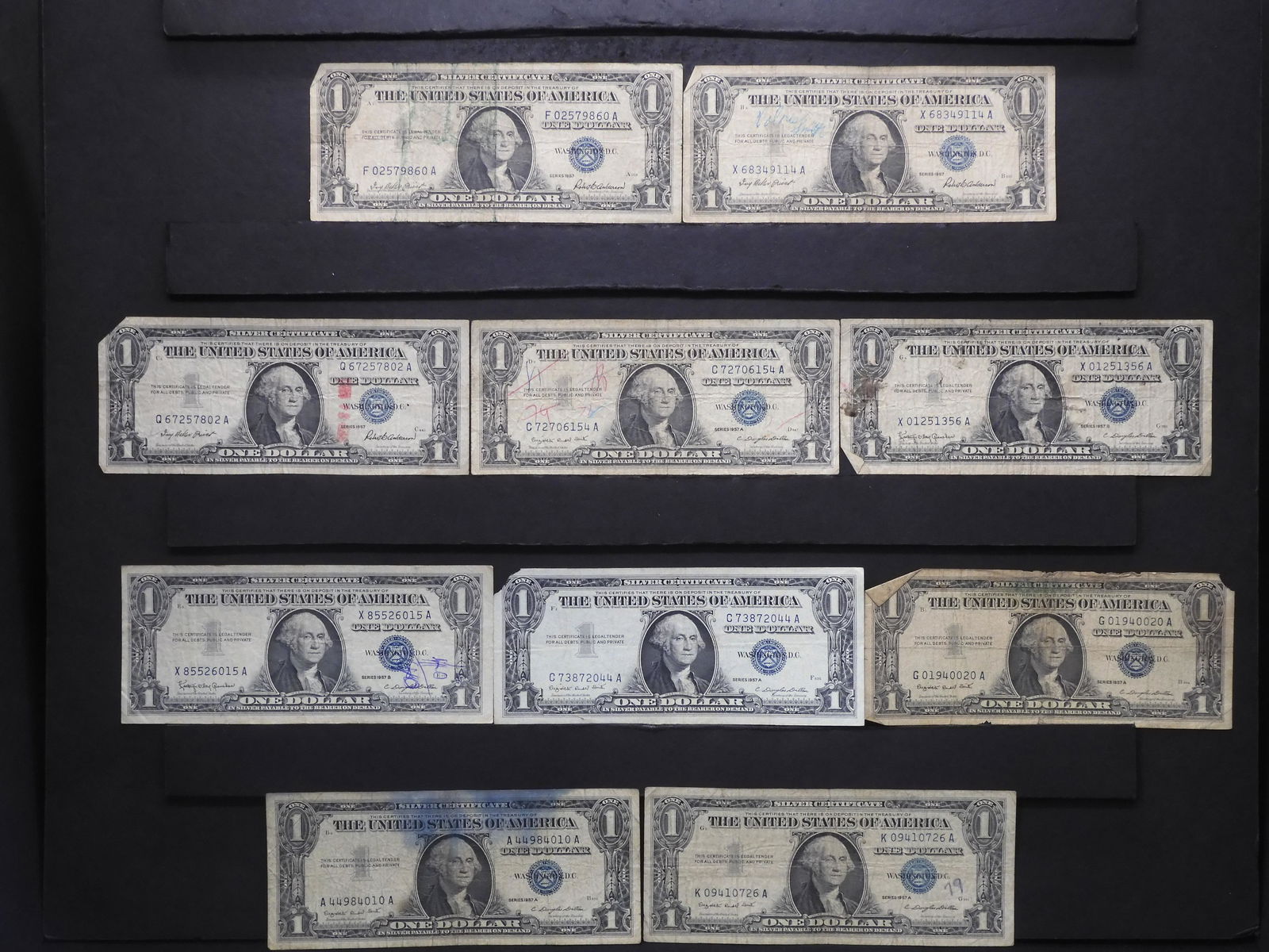 10 Circulated $1 Silver Certificates. (1 of 5)