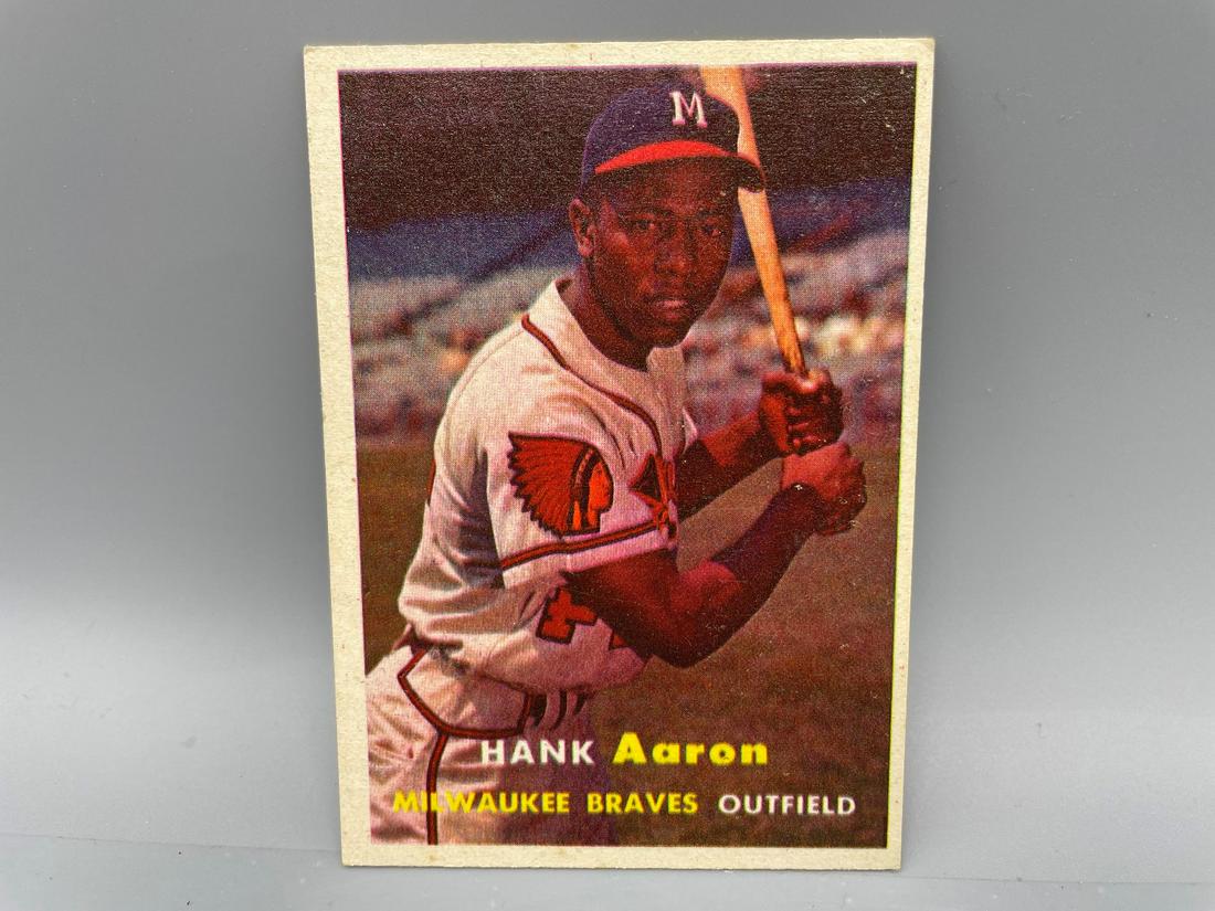 1957 Topps Hank Aaron #20 (1 of 2)