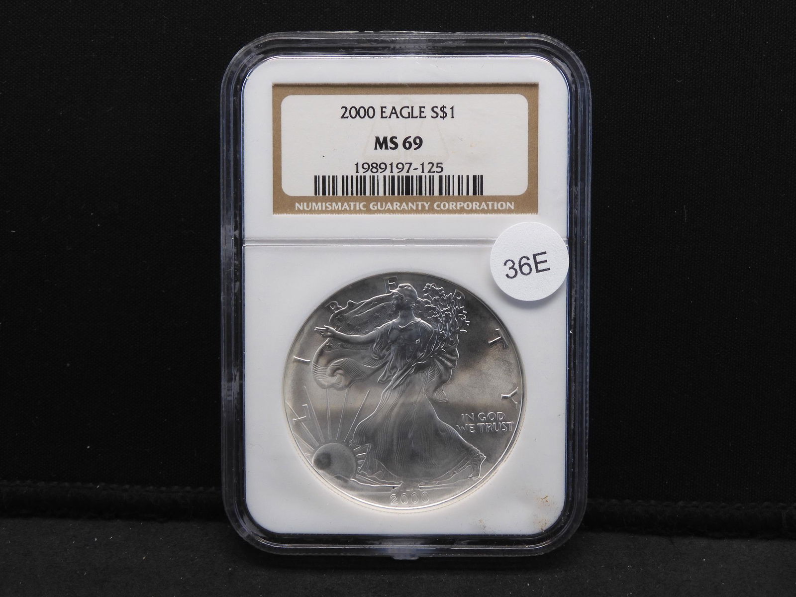 2000  American Silver Eagle S$1 -1 oz. Fine Silver MS69 (1 of 4)