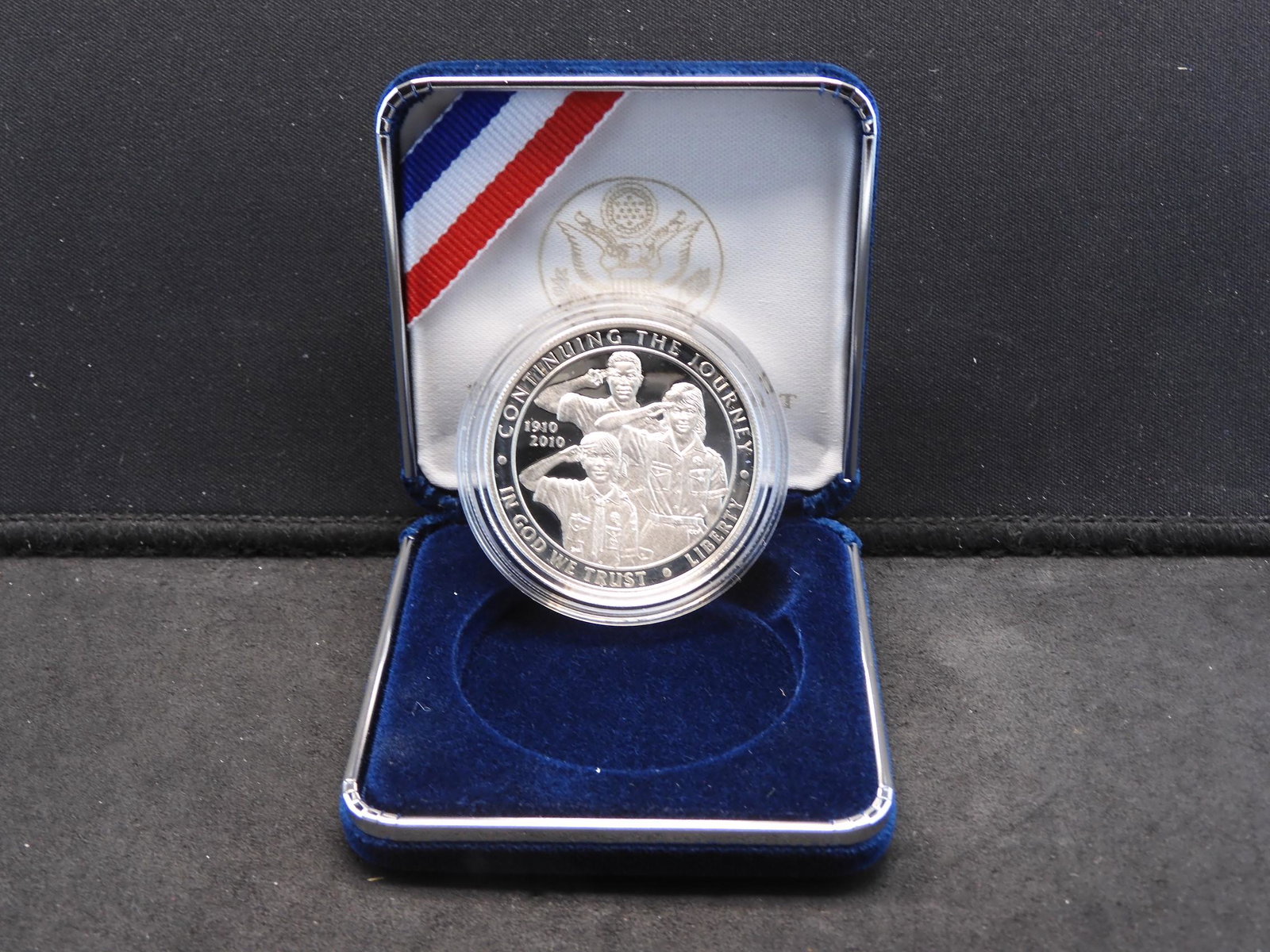 2010-P Boy Scouts of America Silver Dollar 90% (1 of 3)