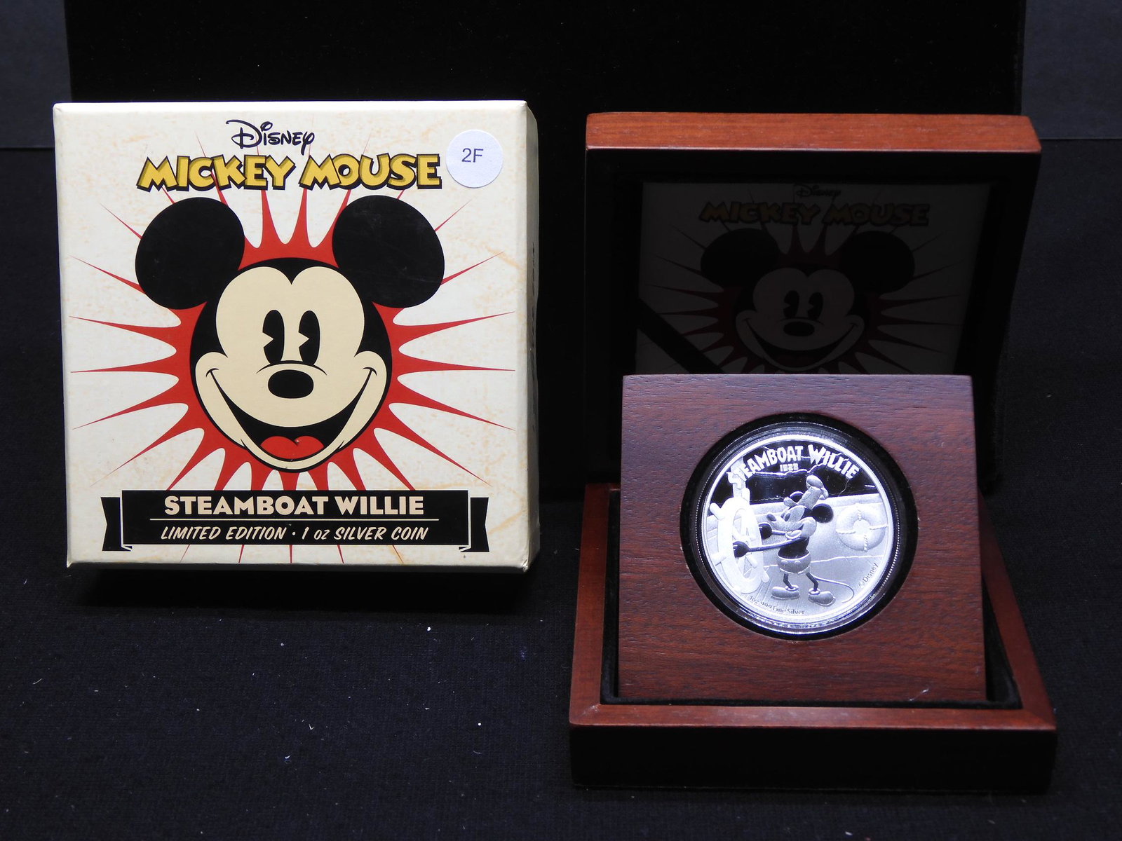 2014 NIUE Proof Limited Edition 999 Fine Silver 1 oz. (1 of 5)