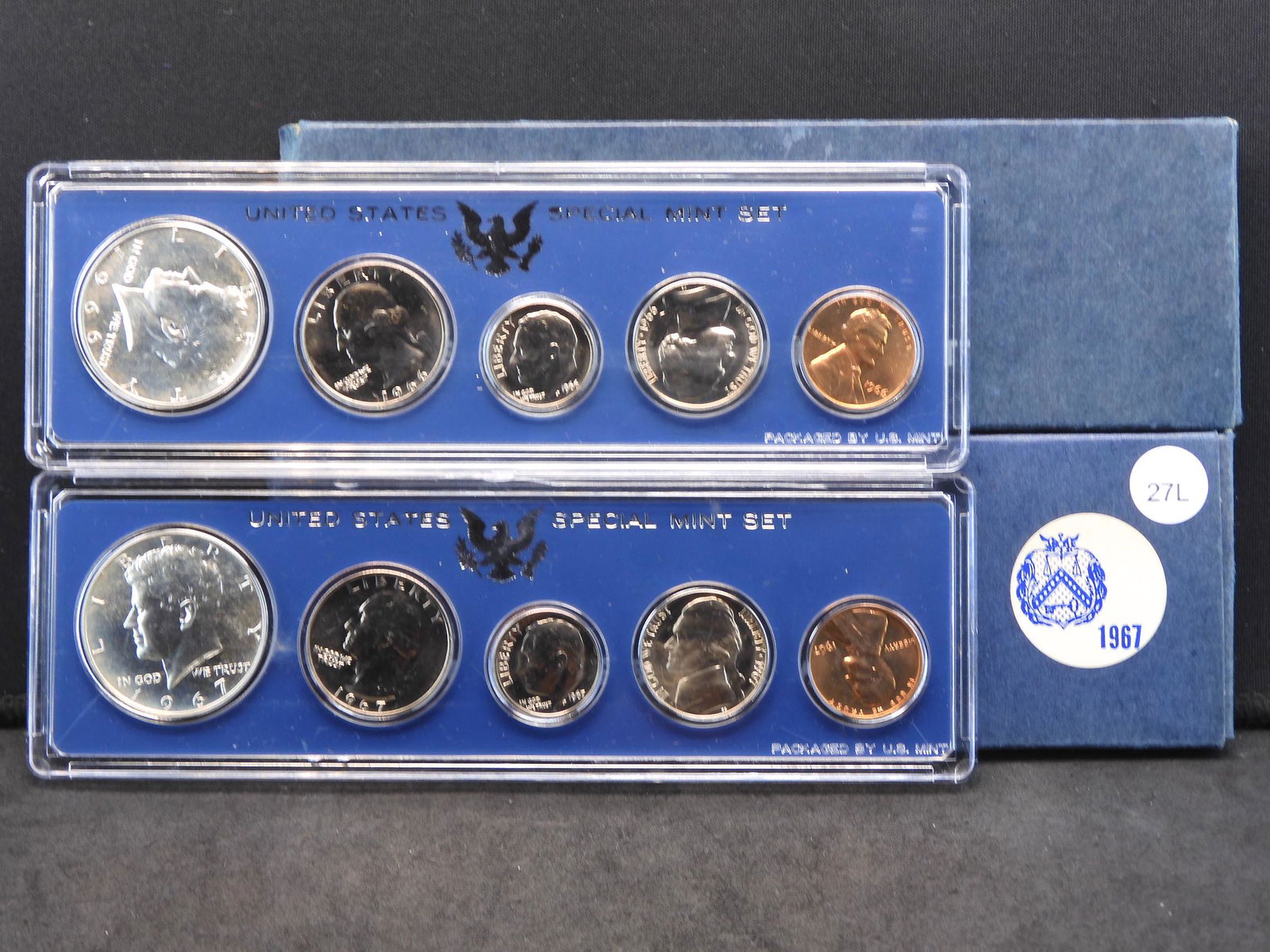 1966 And 1967 United States Special Mint Sets. (1 of 5)