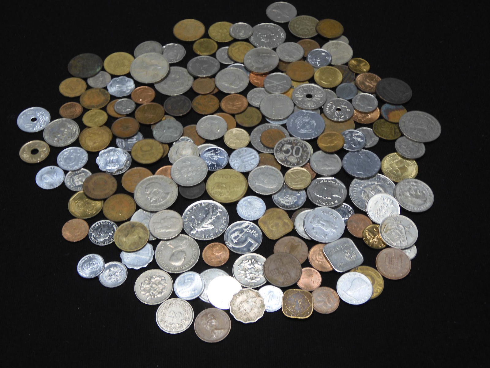 1.44 Lbs. World Coins - Variety of Countries (1 of 5)