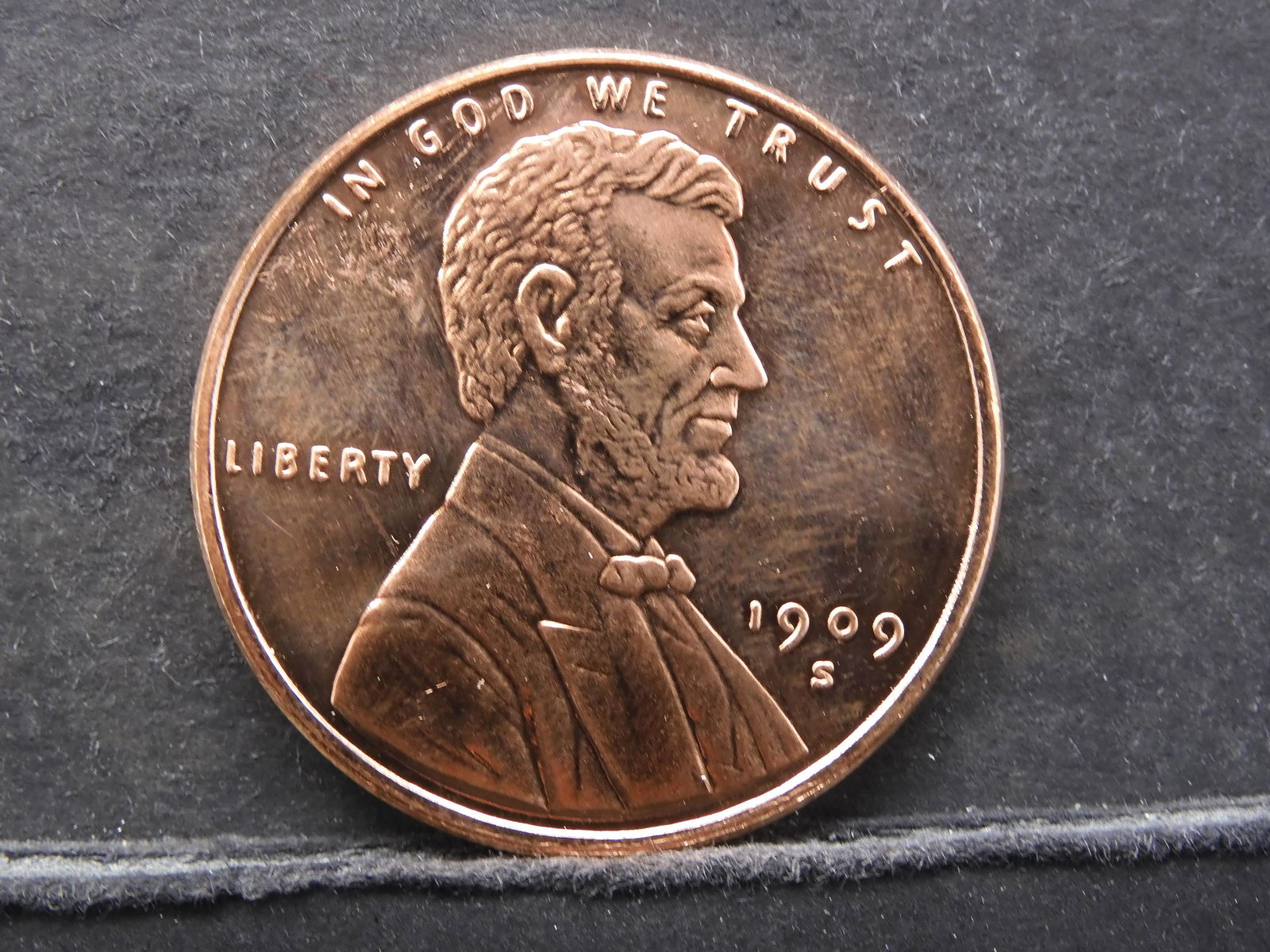 Copy 1909-S-VDB 1 oz. 999 Fine Copper Round (1 of 2)