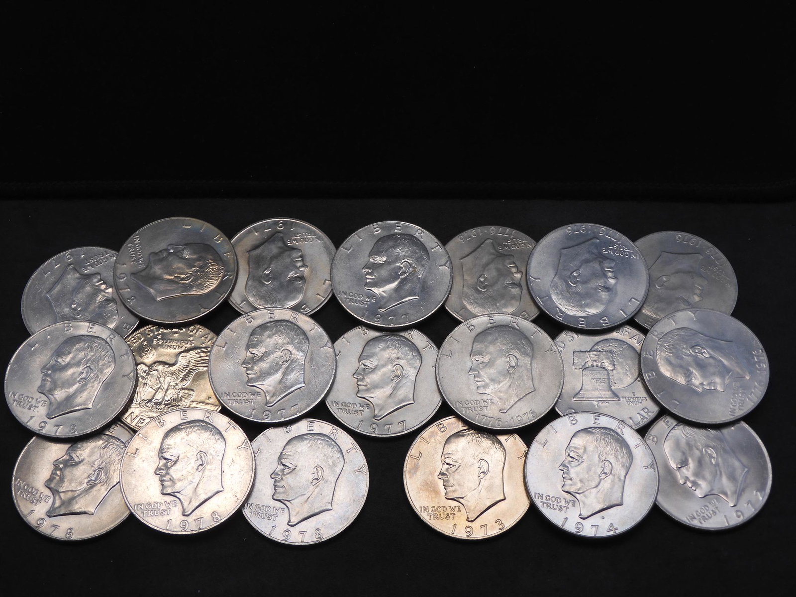 Roll Of 20 Mixed Date Eisenhower Dollars. (1 of 3)