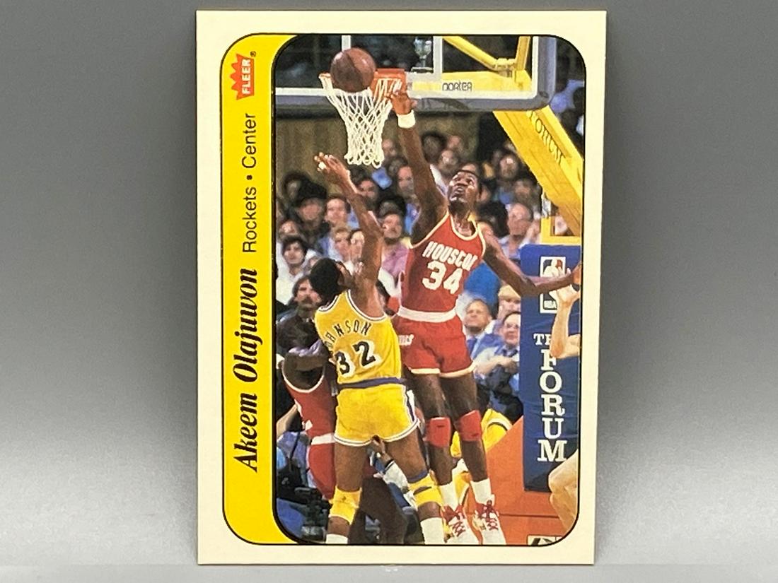 1986 Fleer Sticker Hakeem Olajuwon #9 Rookie HOF (1 of 2)