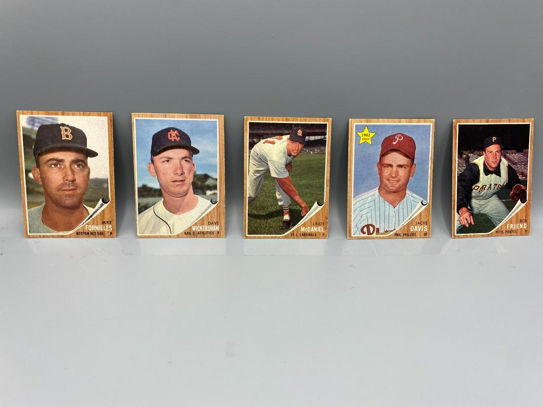 5 Different 1962 Topps Baseball Cards - #512, 517, 522, (1 of 2)
