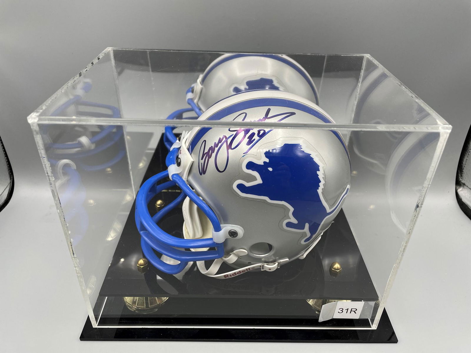 Barry Sanders Signed Mini Helmet in Case (1 of 5)