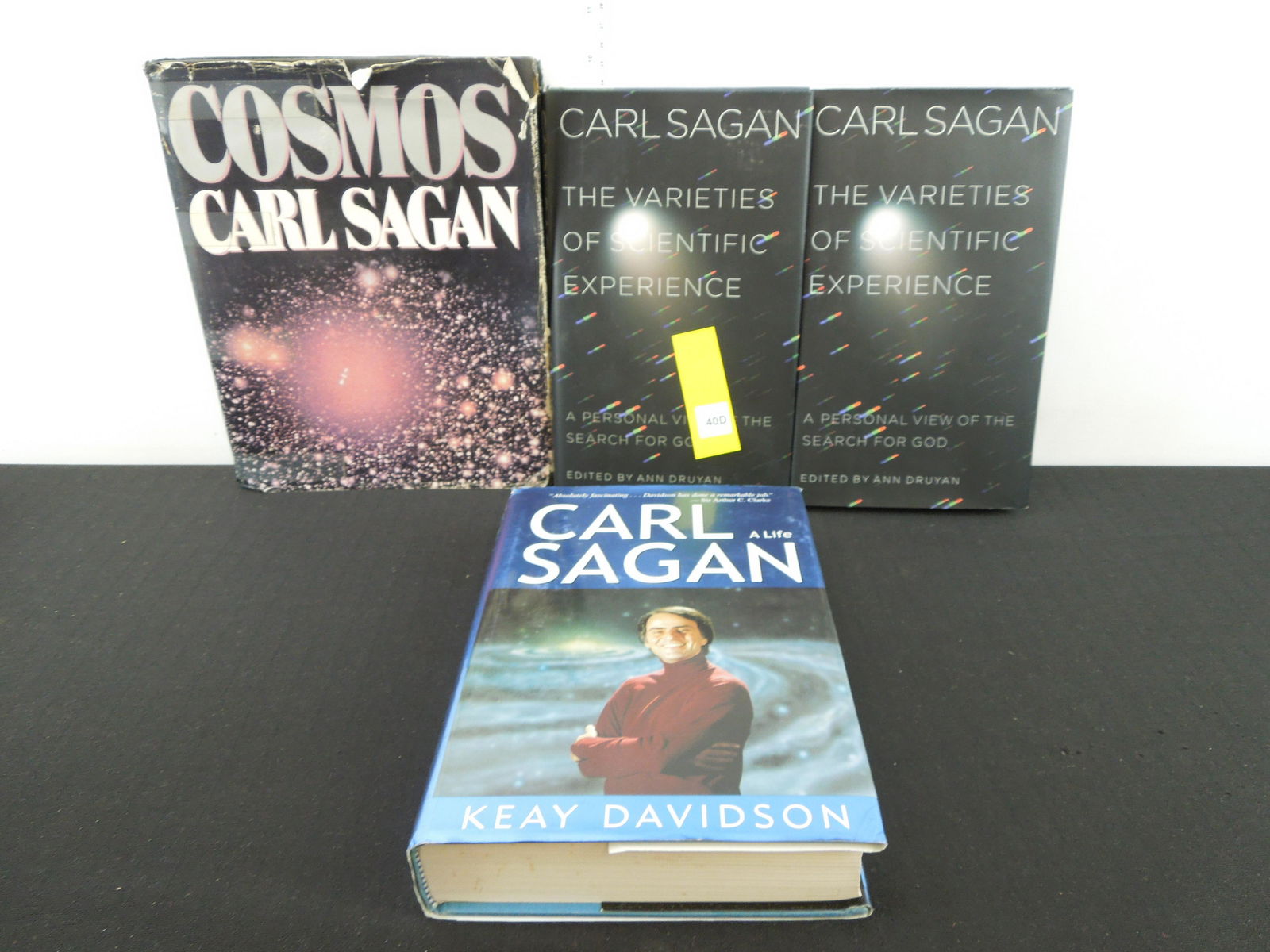 4 Carl Sagan Books    Cosmos, Carl Sagan a Life,  (2) (1 of 8)