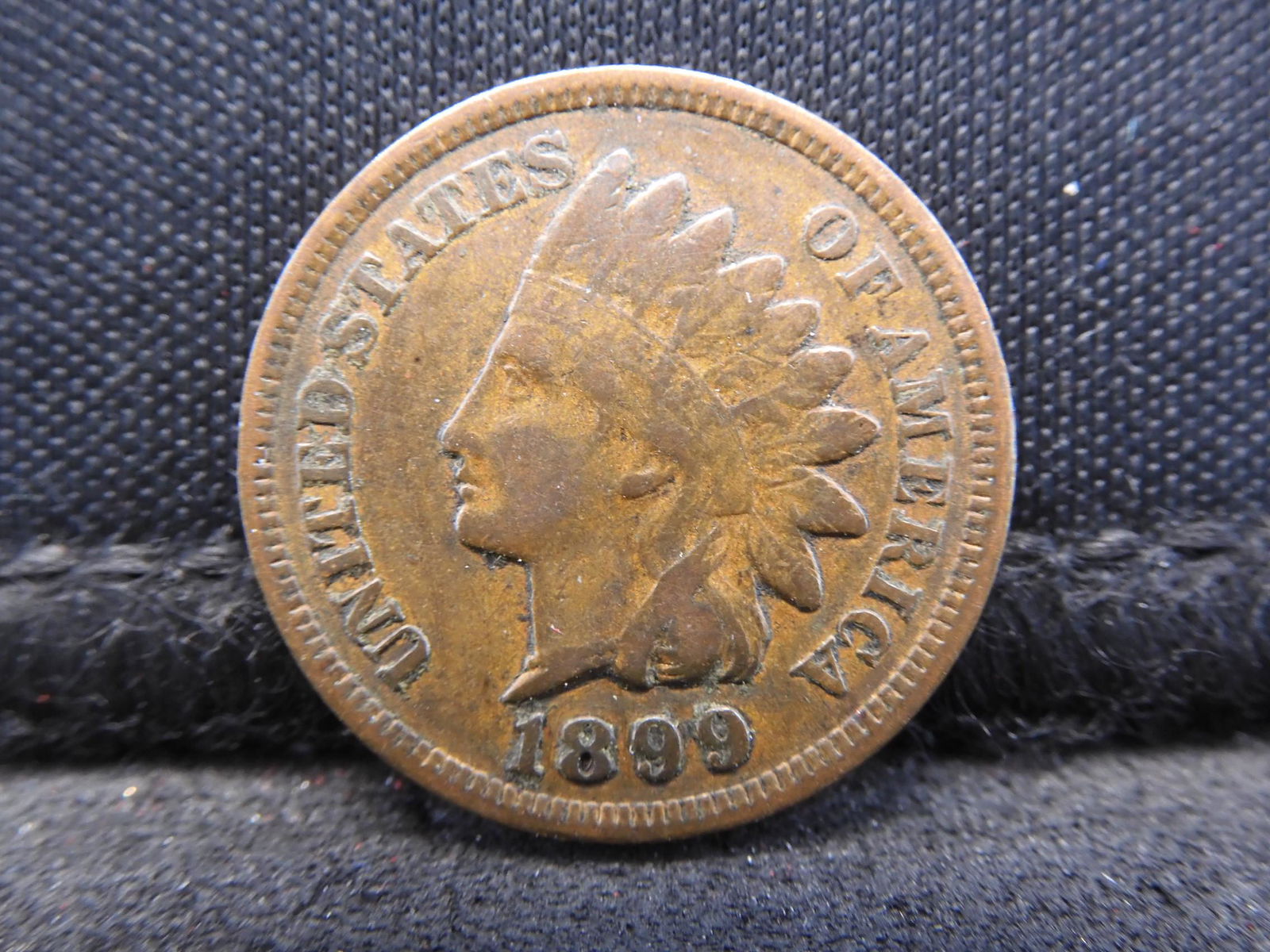 1899 Indian Cent - Better Date - Nice looking coin! (1 of 2)