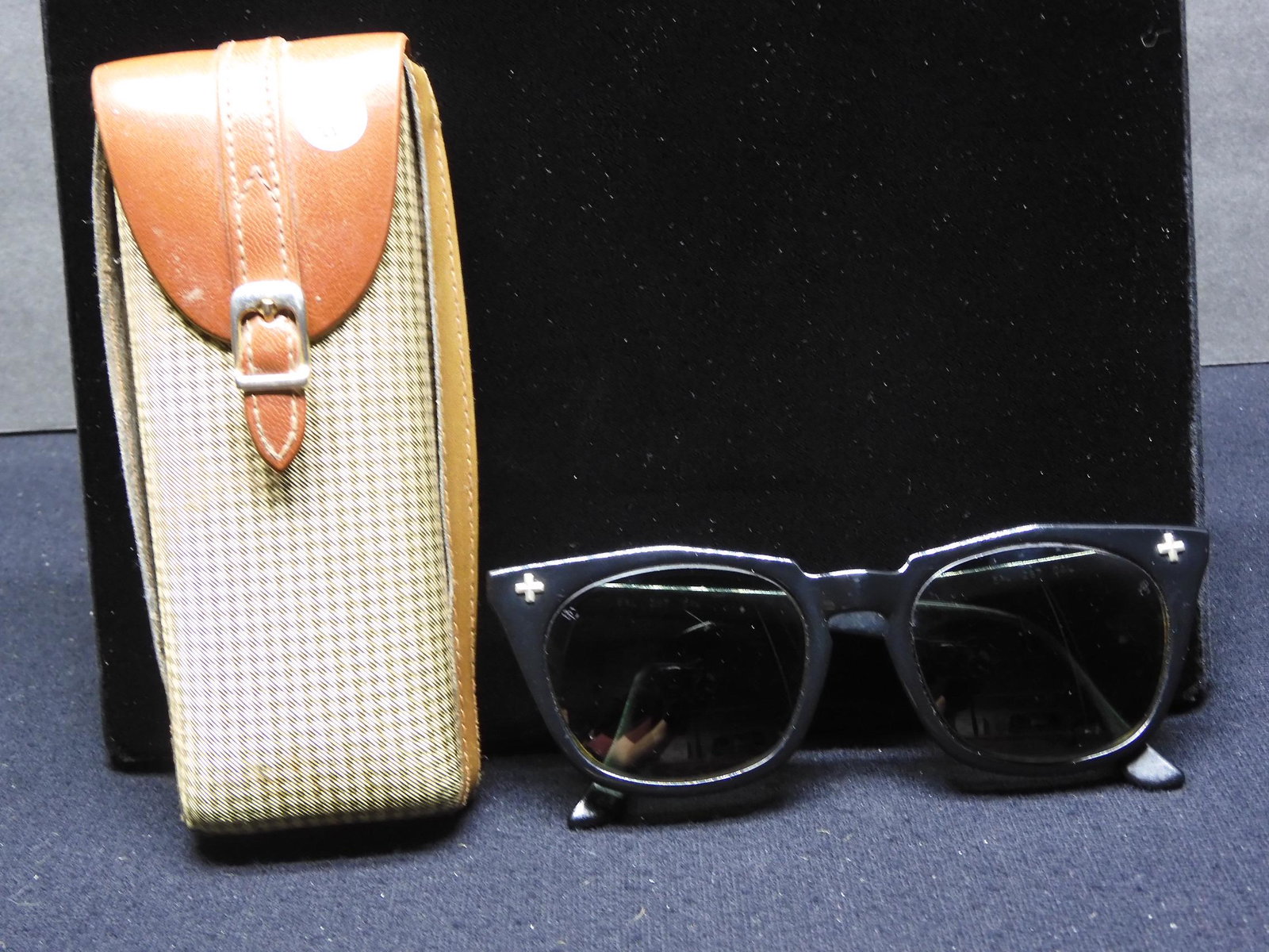 Antique Sunglasses - With Case: Antique Sunglasses - With Case