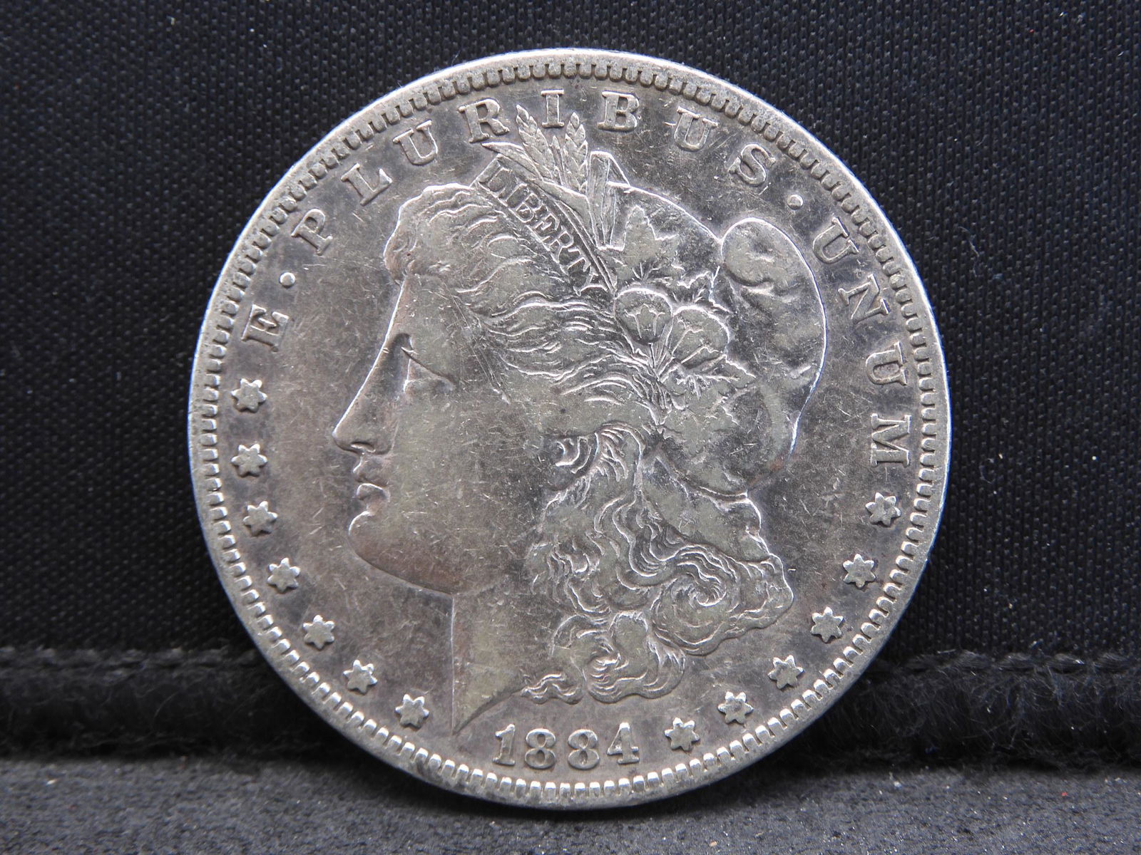 1884-S Morgan Silver Dollar - Better Date! - XF (1 of 2)