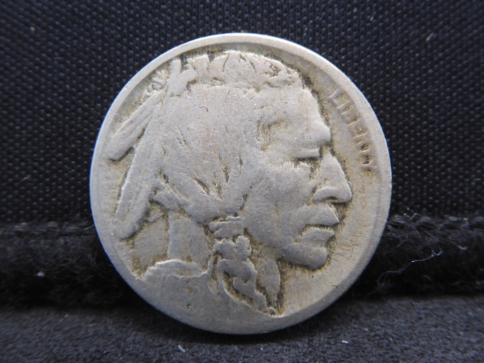 1913-D Buffalo Head Indian Nickel - Key Date! Fine/VF (1 of 2)