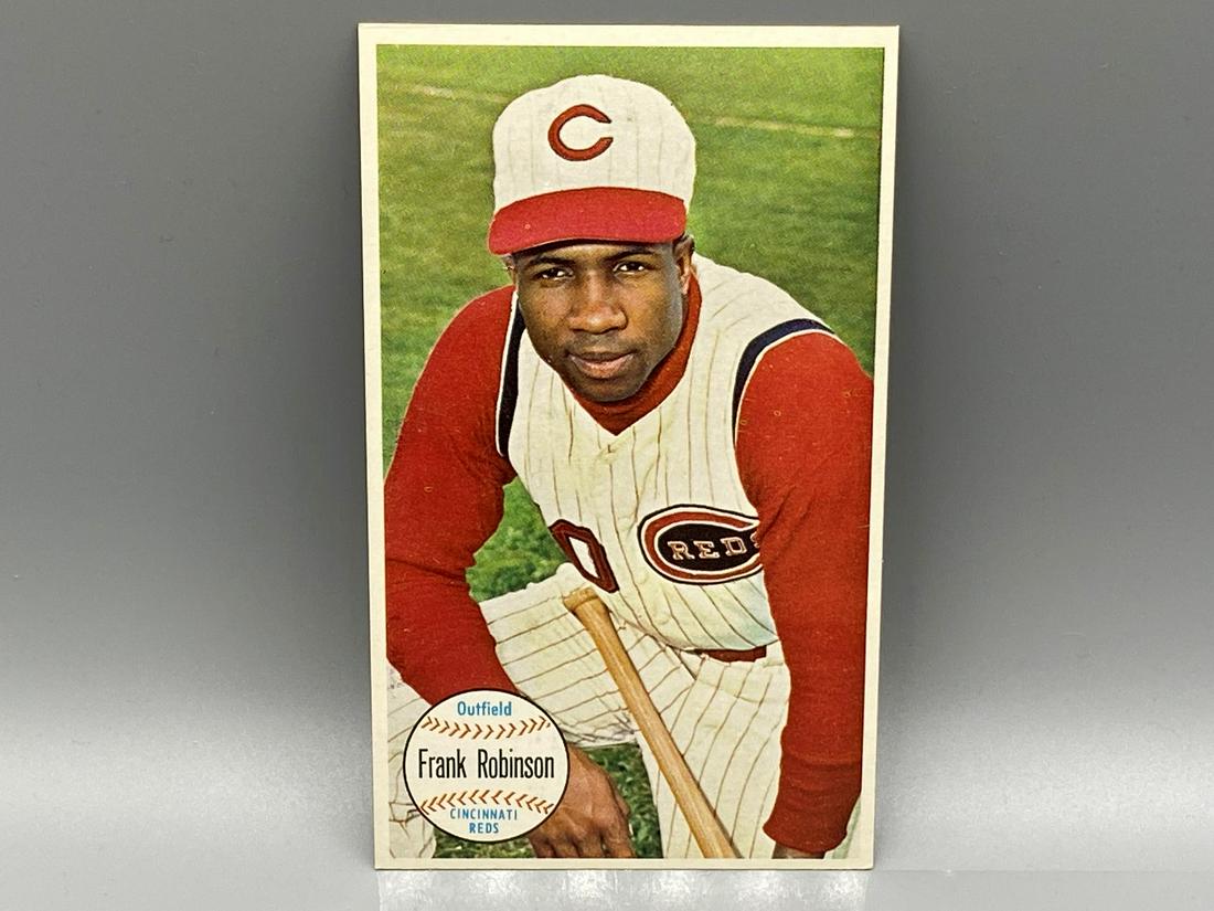 1964 Topps Giant Frank Robinson #29 (1 of 2)