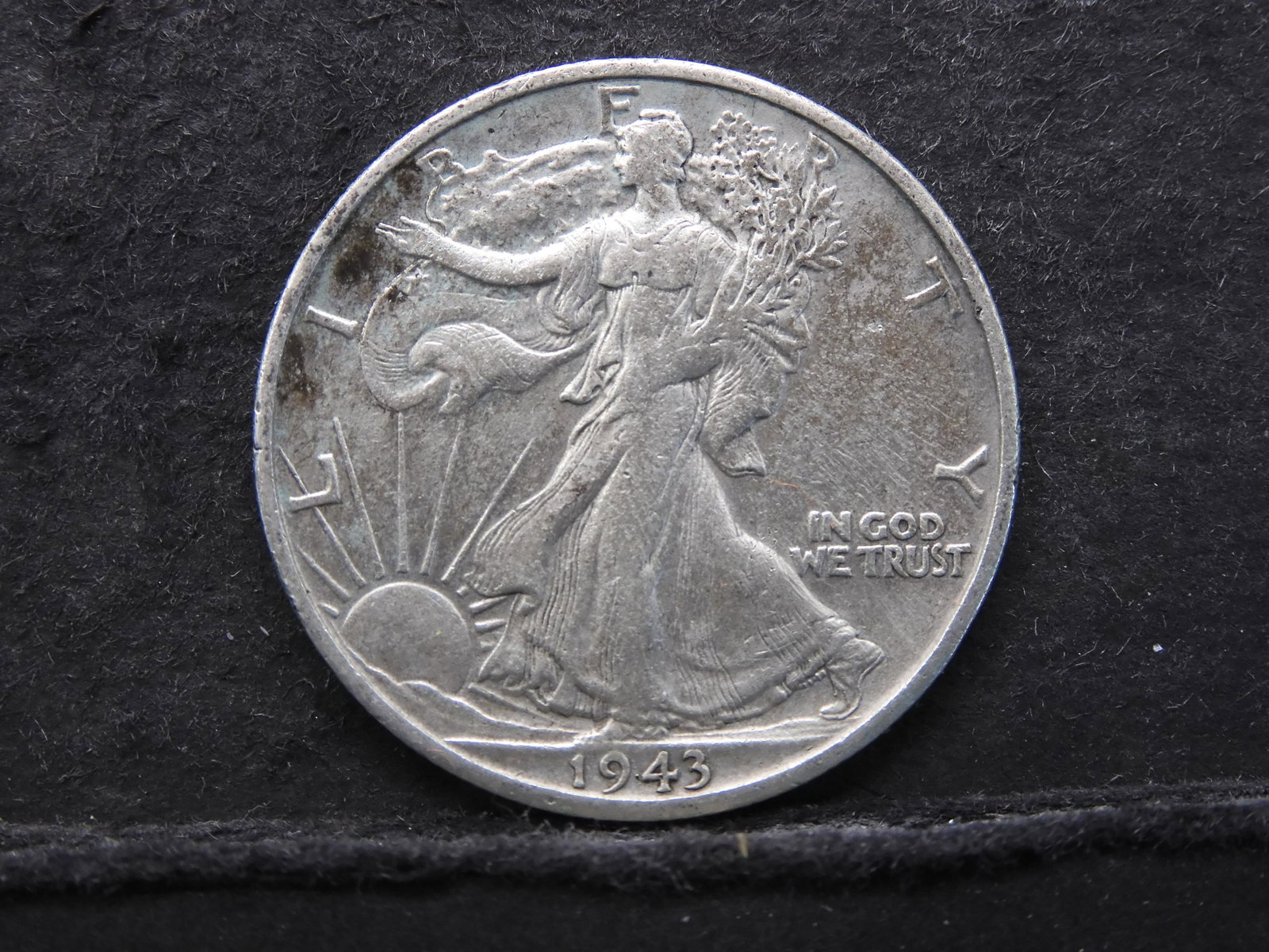 1943-S SILVER (90%/WWII ERA/13 MILL)WALKING LIBERTY: 1943-S SILVER (90%/WWII ERA/13 MILL)WALKING LIBERTY HALF