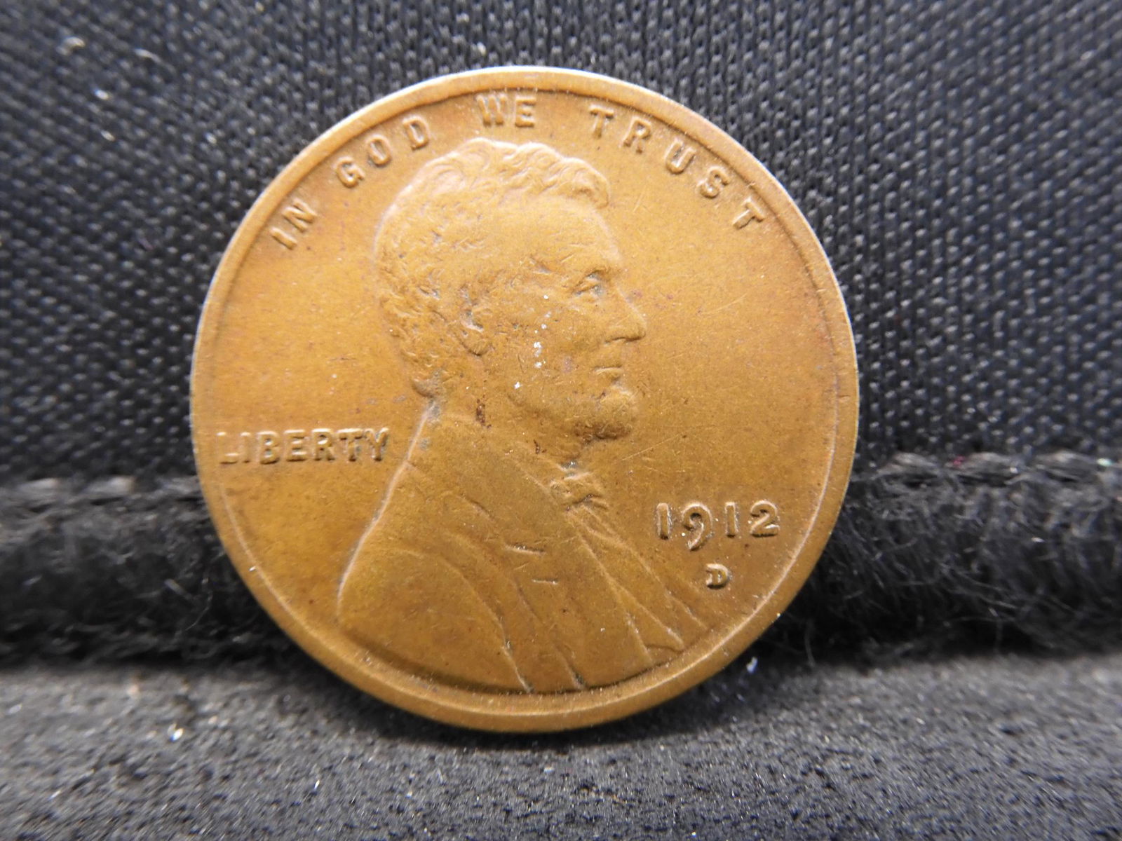 1912-D Lincoln Wheat Cent - VF/XF Condition (1 of 2)