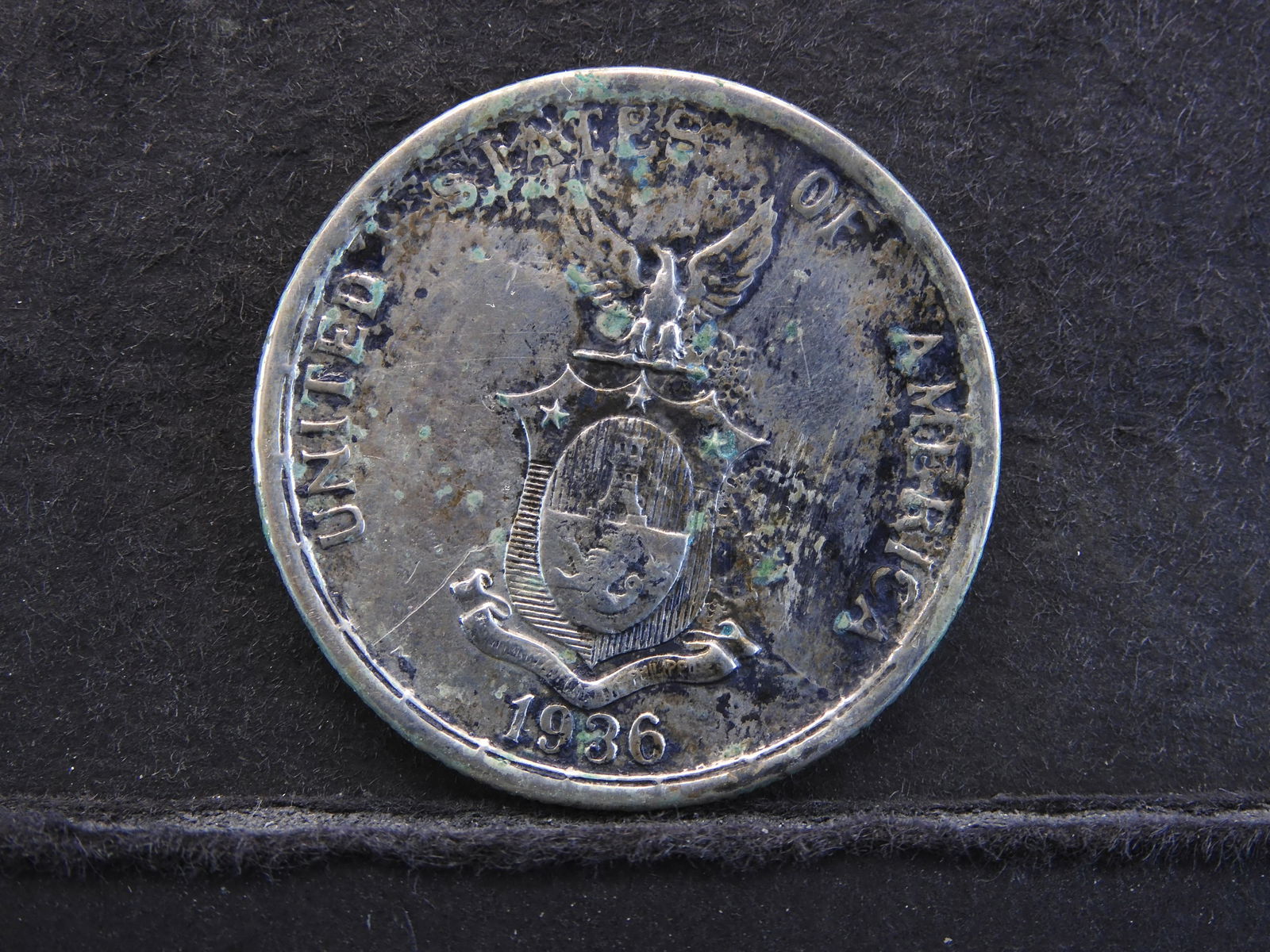 1936 US Philippines One Peso 90% Silver (1 of 2)