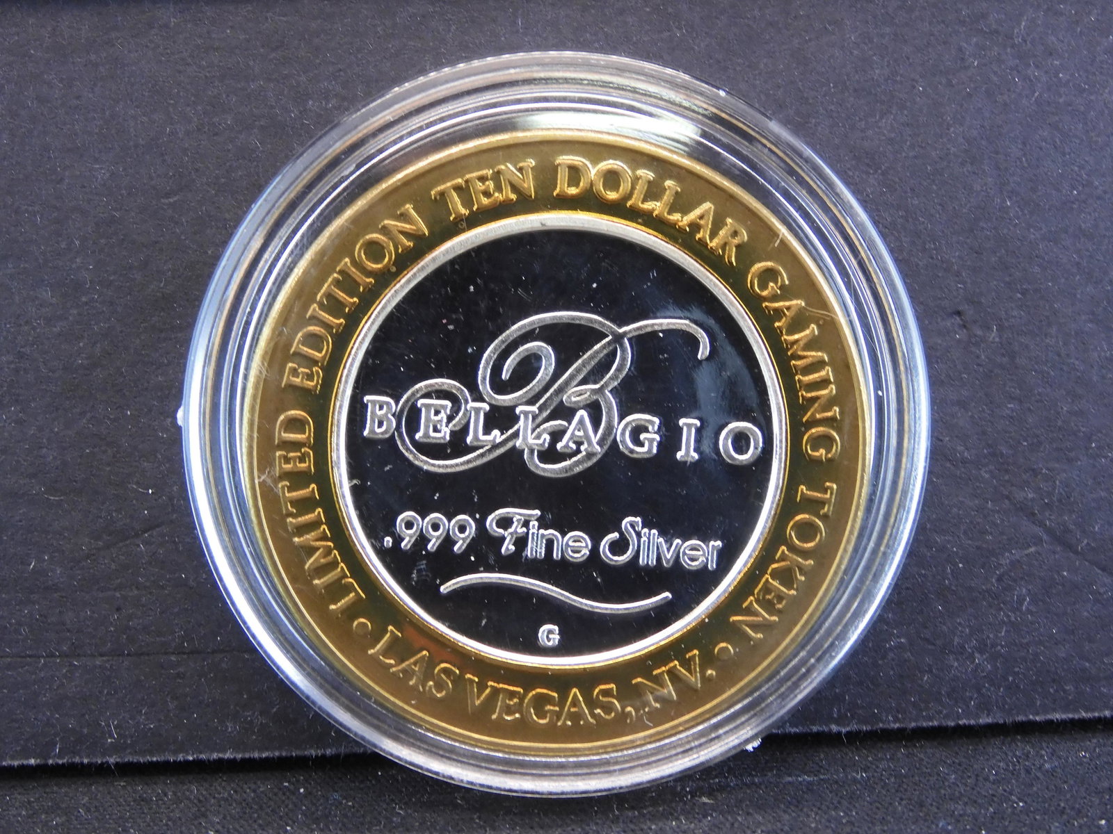 Bellagio Las Vegas, Nevada -.999 Fine Silver Center-: Bellagio Las Vegas, Nevada -.999 Fine Silver Center- Ten Dollar Gaming Token Royal Estate Reverse