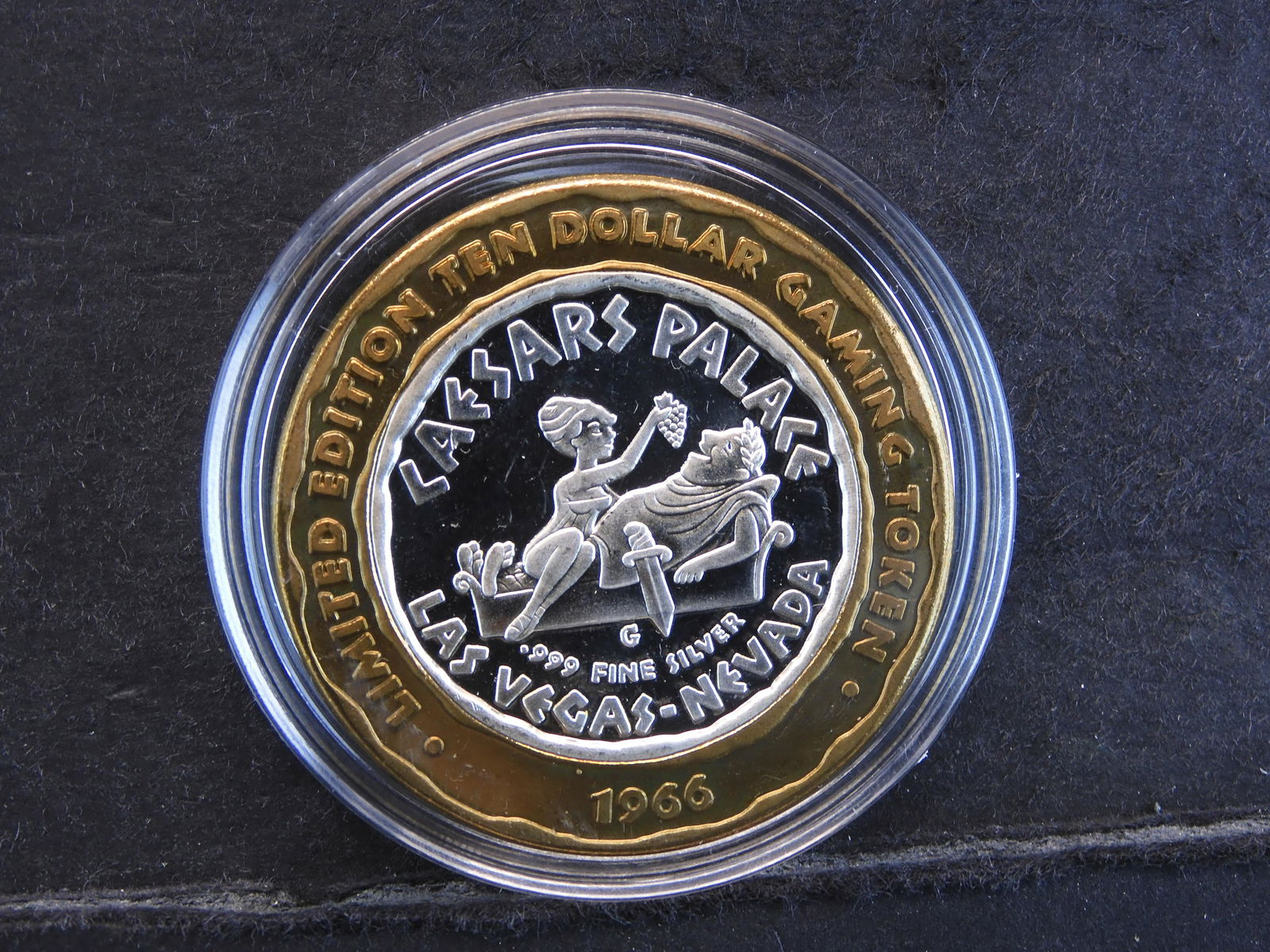 Caesars Palace 1966 Las Vegas, Nevada -.999 Fine Silver (1 of 2)