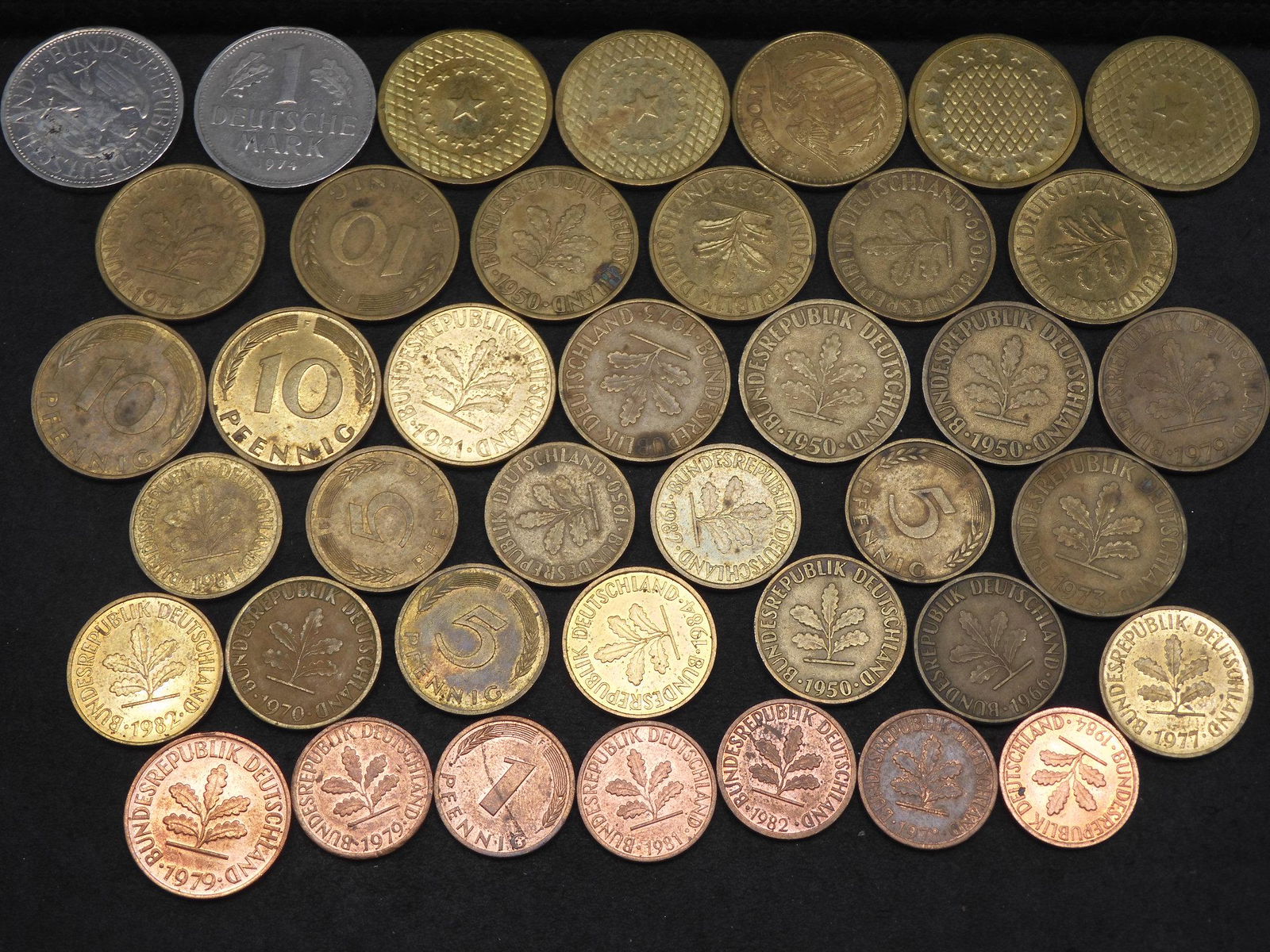 Grab Bag of Various World Coins (1 of 4)