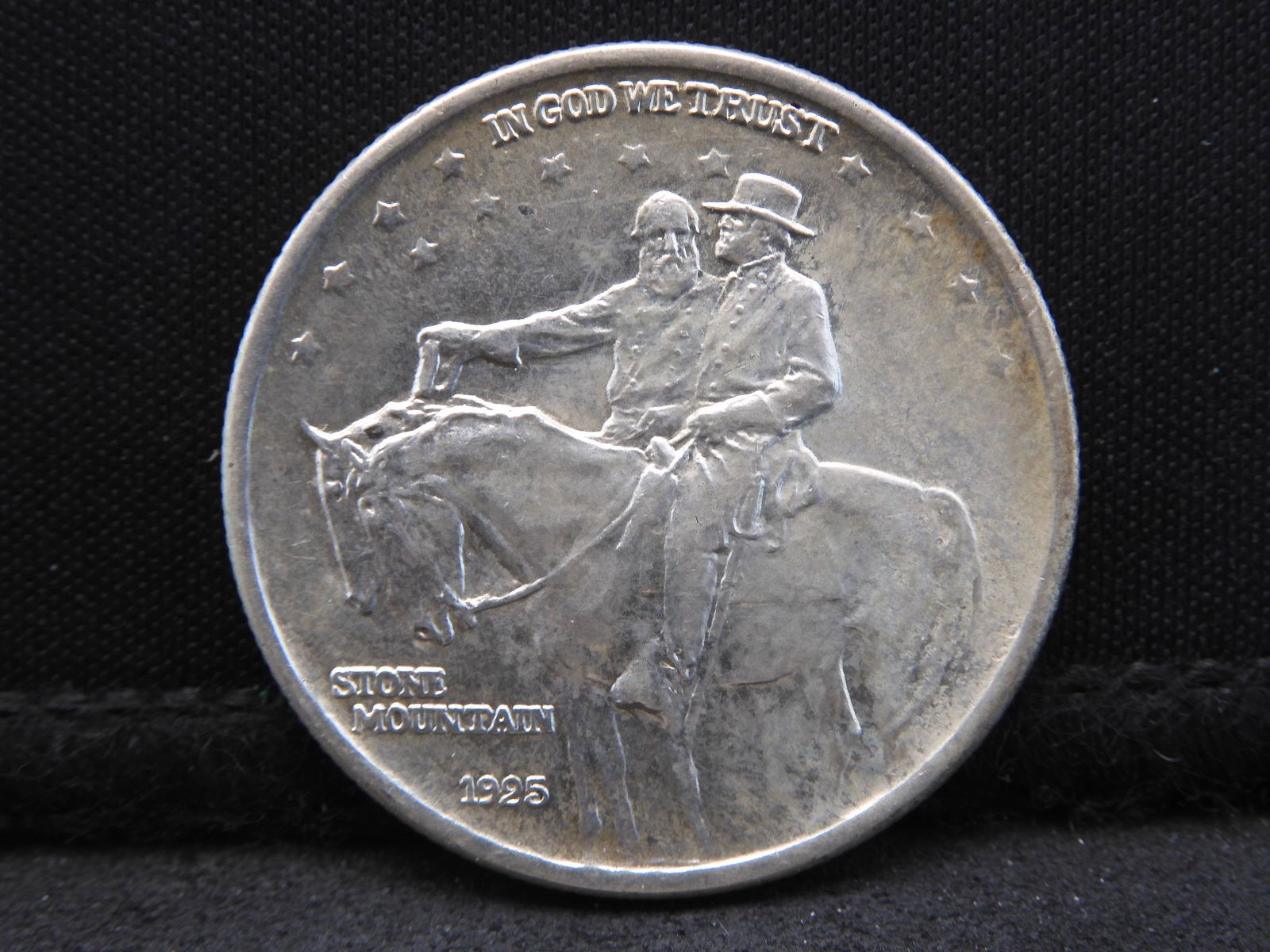 1925 Stone Mountain Commemorative Half. Unc. (1 of 3)