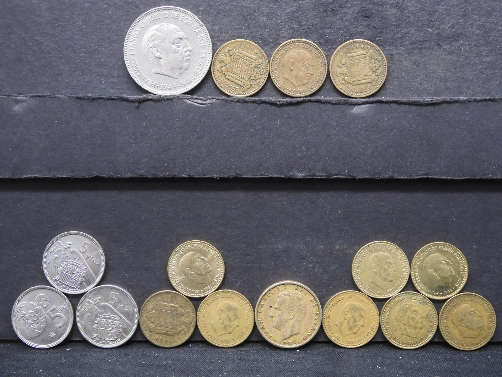 16 Assorted Spain Coins (1 of 9)