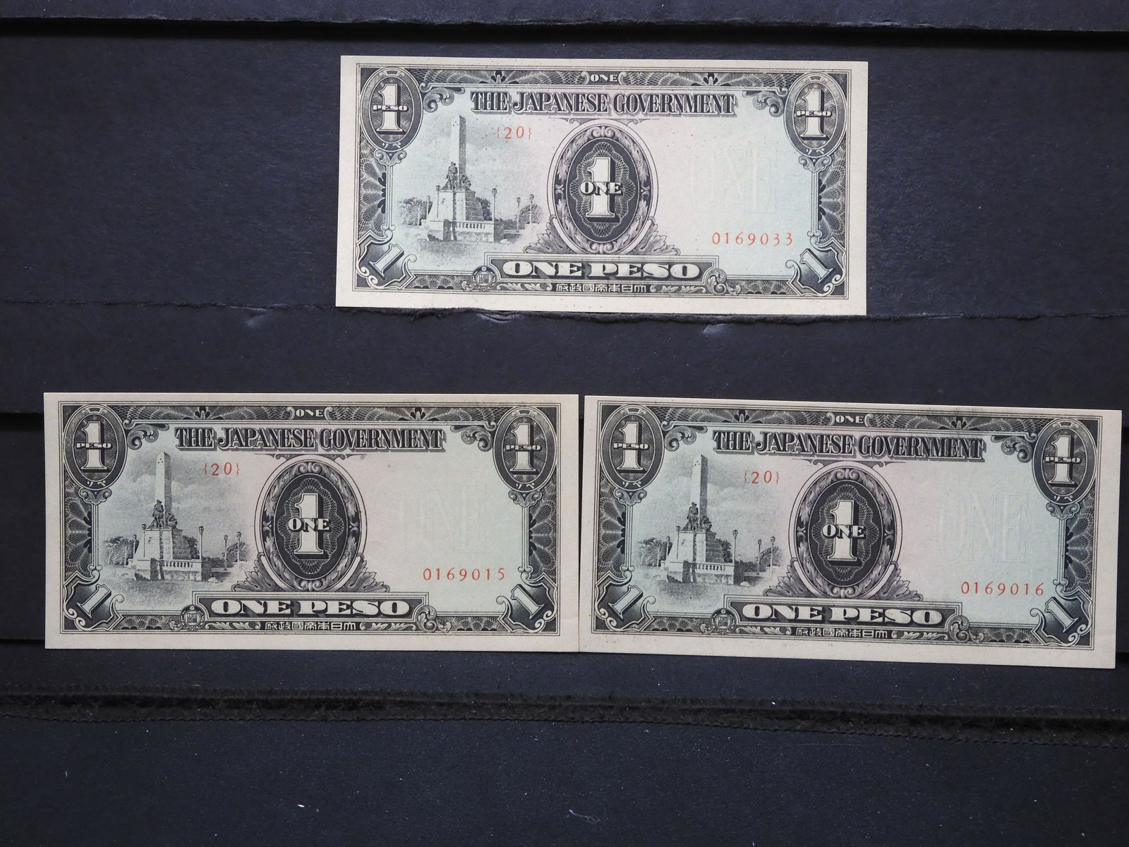 (3) WWII JAPANESE (1 PESO), NOTES, CRISP! (1 of 3)