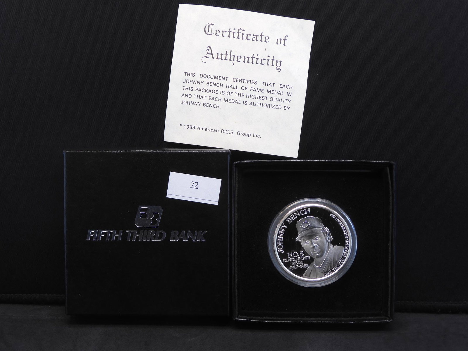 Silver - 1 Troy Oz. .999 Silver Depicting Johnny Bench: Silver - 1 Troy Oz. .999 Silver Depicting Johnny Bench #5 Cincinnati Reds!