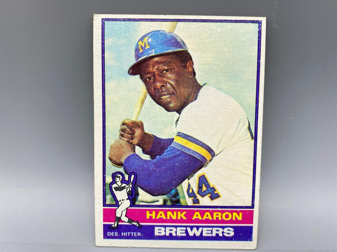 1976 Topps Baseball Hank Aaron #550 (1 of 2)