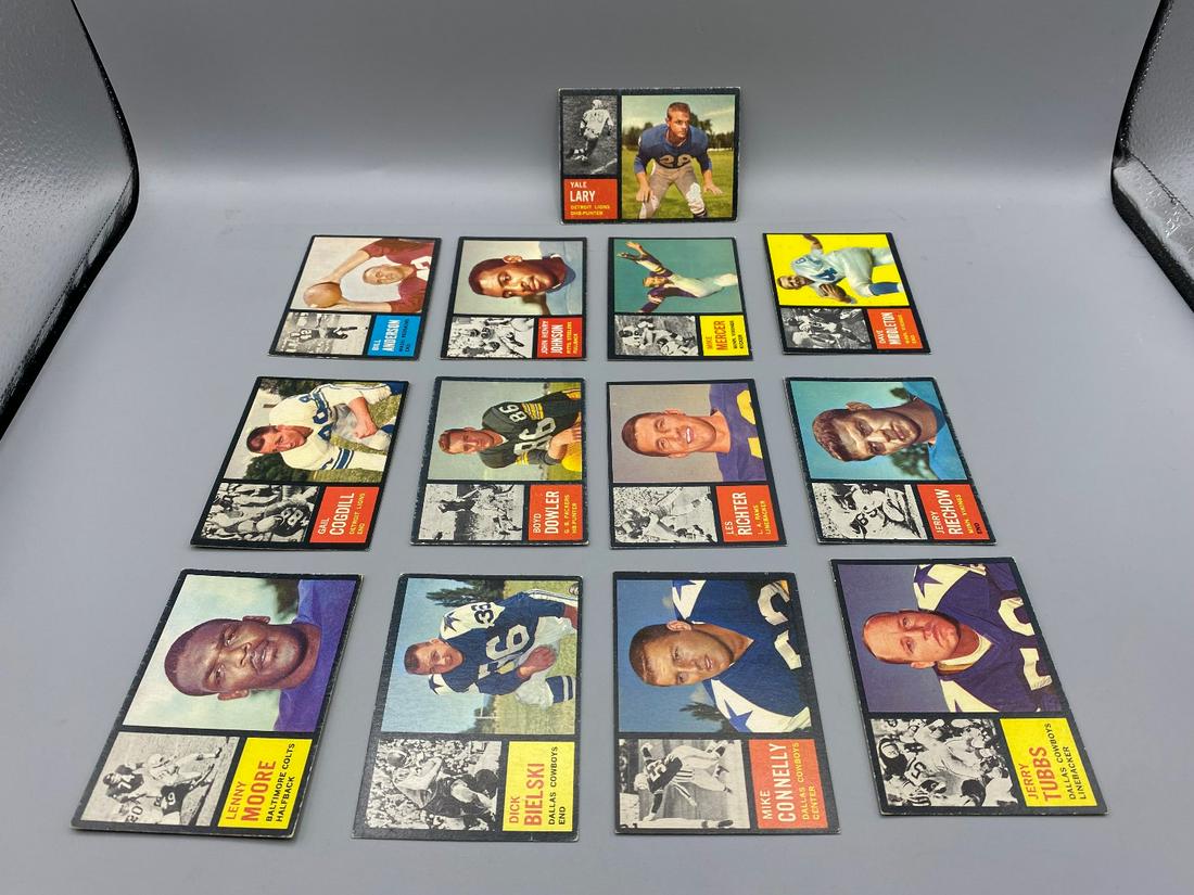 1962 Topps Football Lot of 13 - Varying Conditions - (1 of 2)
