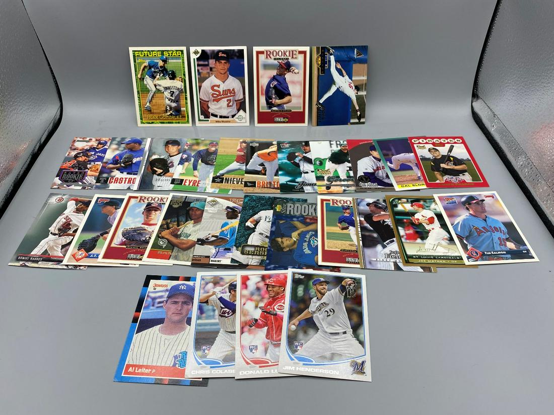 Lot of 30 Baseball Rookies and Prospects Cards - Mike (1 of 1)