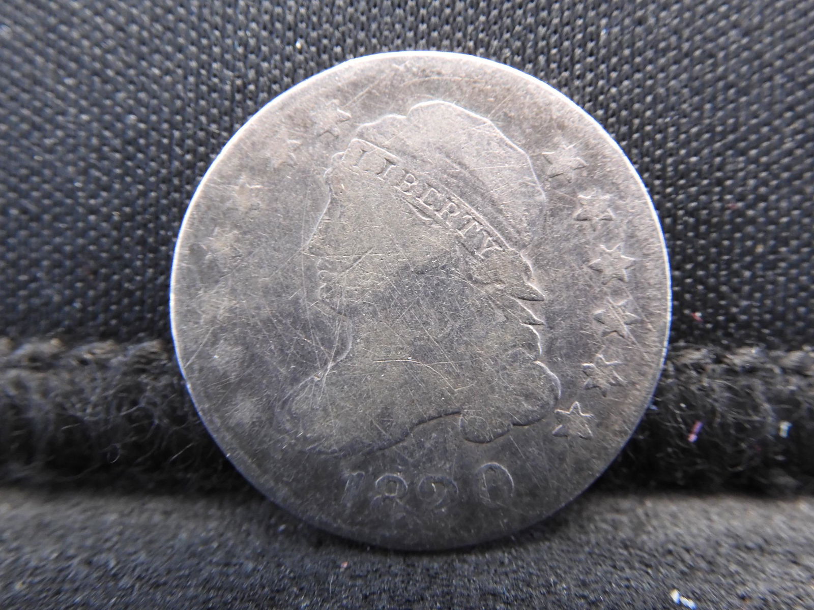 1820 Large 0 Capped Bust U.S. Dime. (1 of 2)