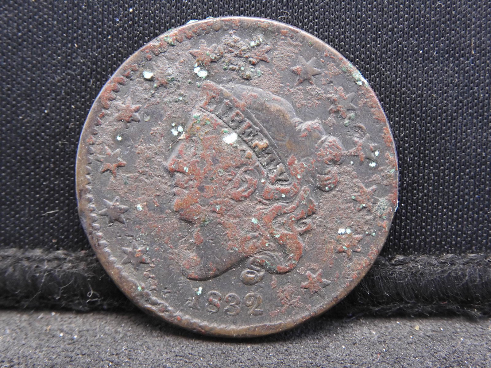 1832 Matron Head Large Cent. (1 of 2)