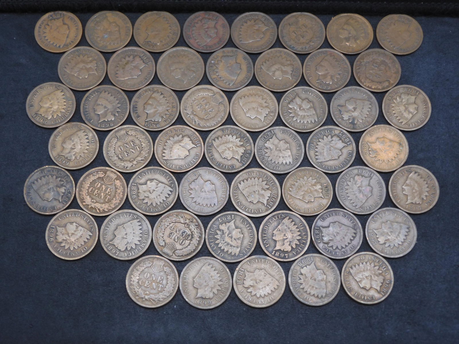 50 Mixed Date Indian Head Cents. (1 of 3)