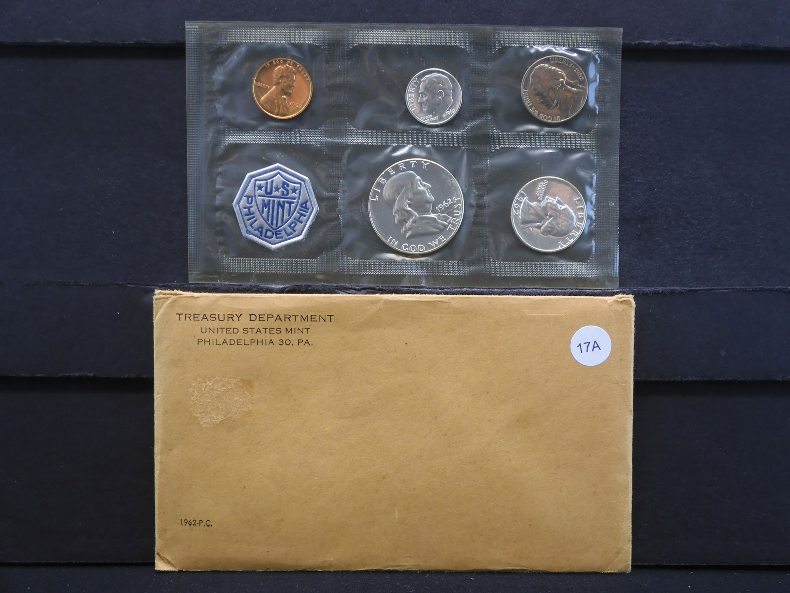 1962-P US Mint Unc. Proof Set w/90% Silver Franklin (1 of 3)