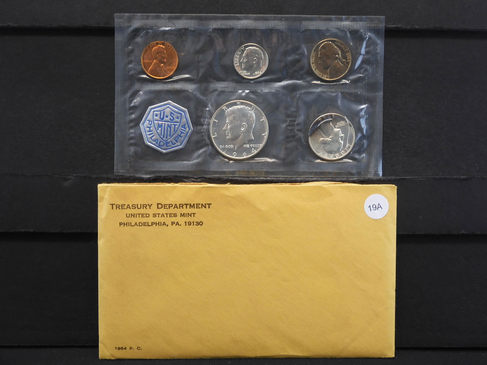 1964-P US Mint Unc. Proof Set w/90% Silver Kennedy Half (1 of 3)