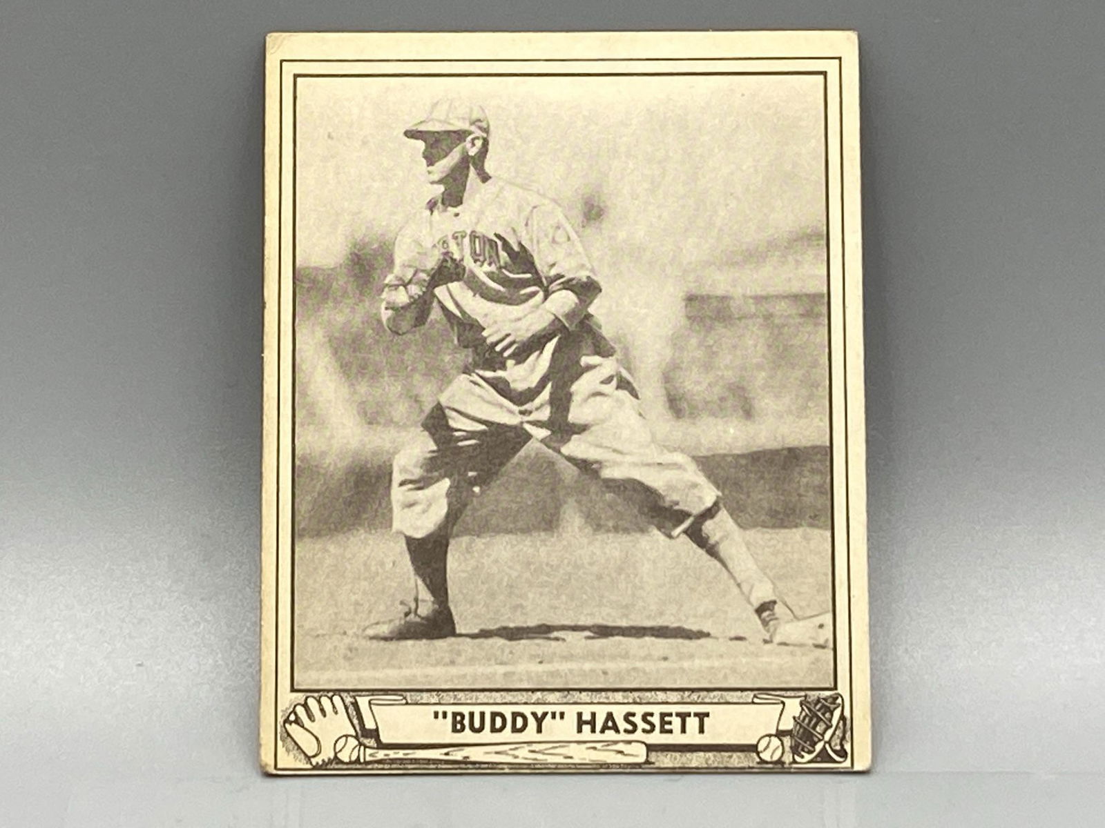 1940 Play Ball Buddy Hassett #62 (1 of 2)