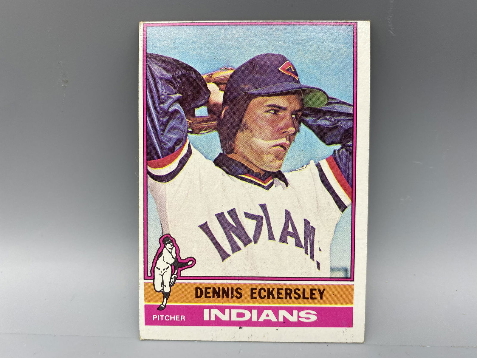 1976 Topps Dennis Eckersley RC #98 (1 of 2)
