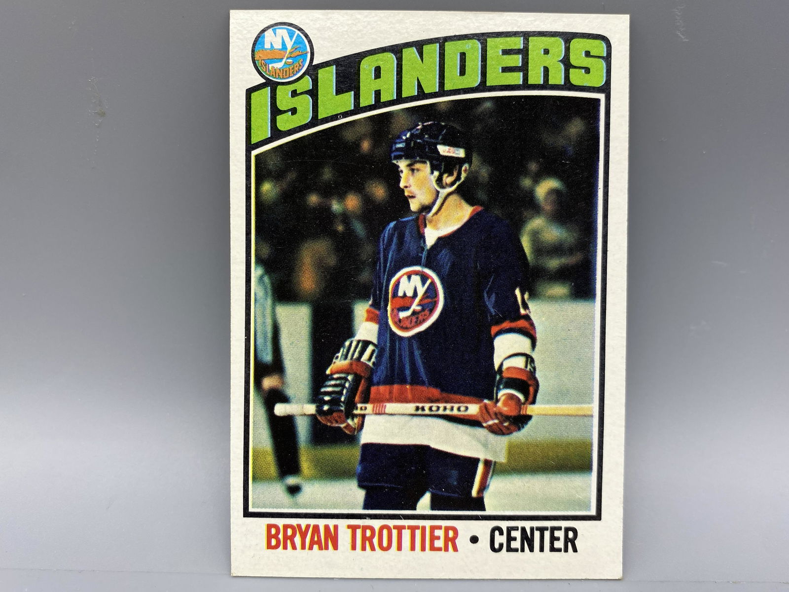 1976-77 Topps Bryan Trottier RC #115 (1 of 2)
