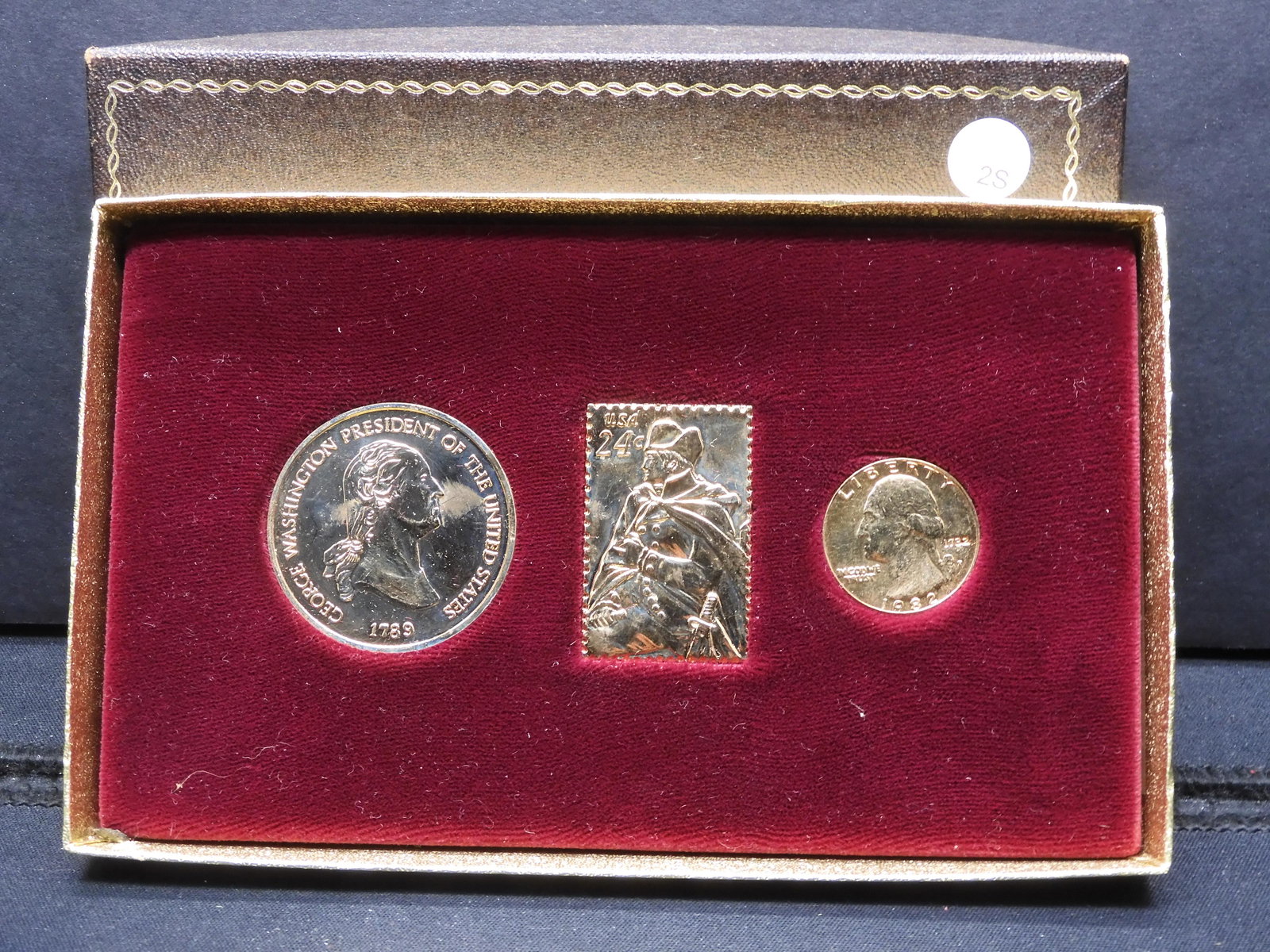 George Washington 250-Year Commemorative 24K Gold: George Washington 250-Year Commemorative 24K Gold Plated Set