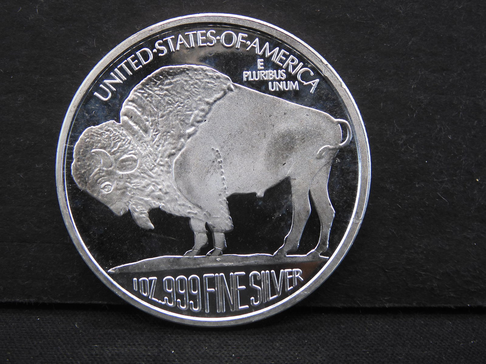 One Ounce .999 Fine Silver Round (1 of 2)