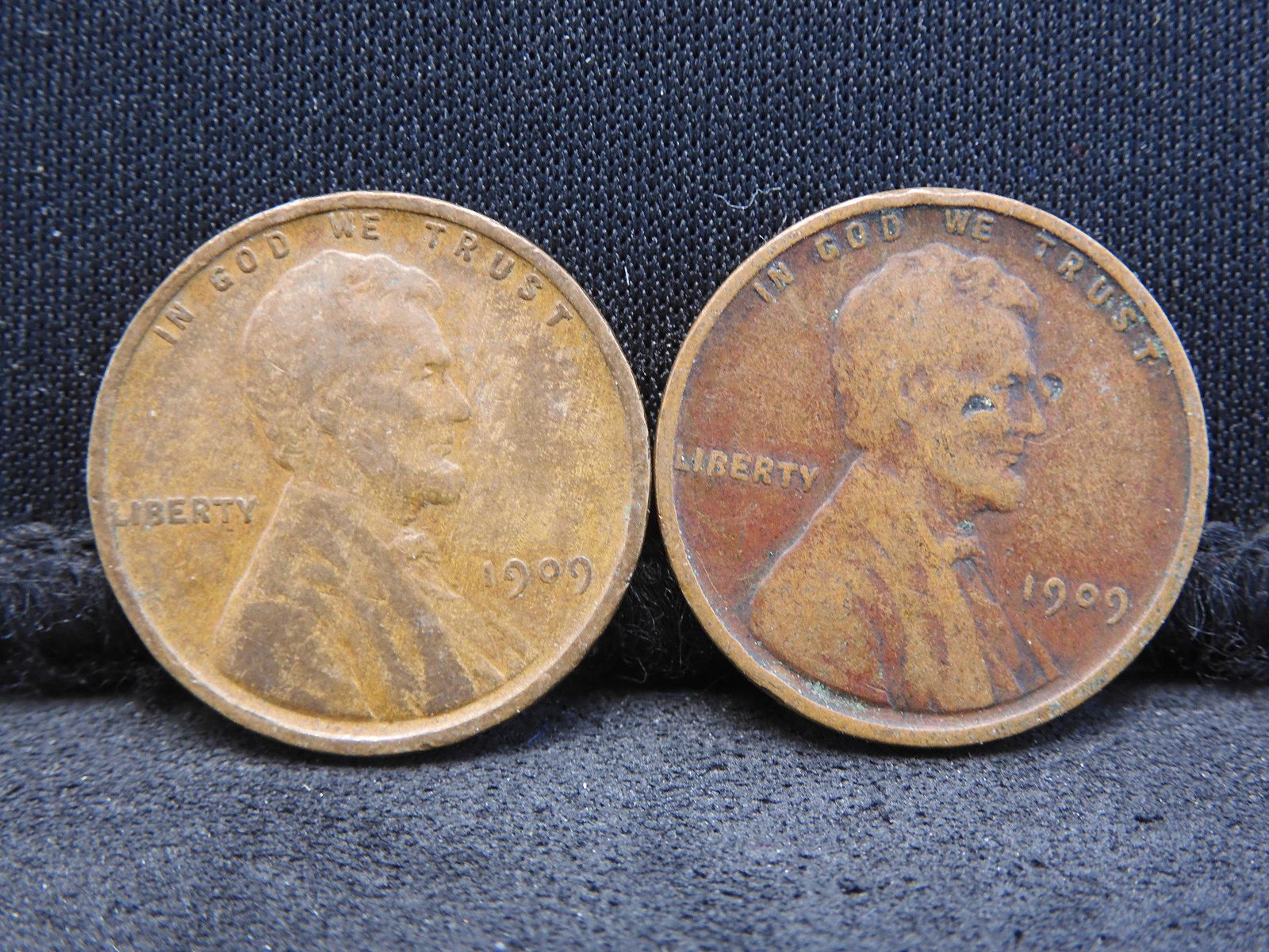 1909 And 1909-VDB Lincoln Head Wheat Cents. (1 of 3)