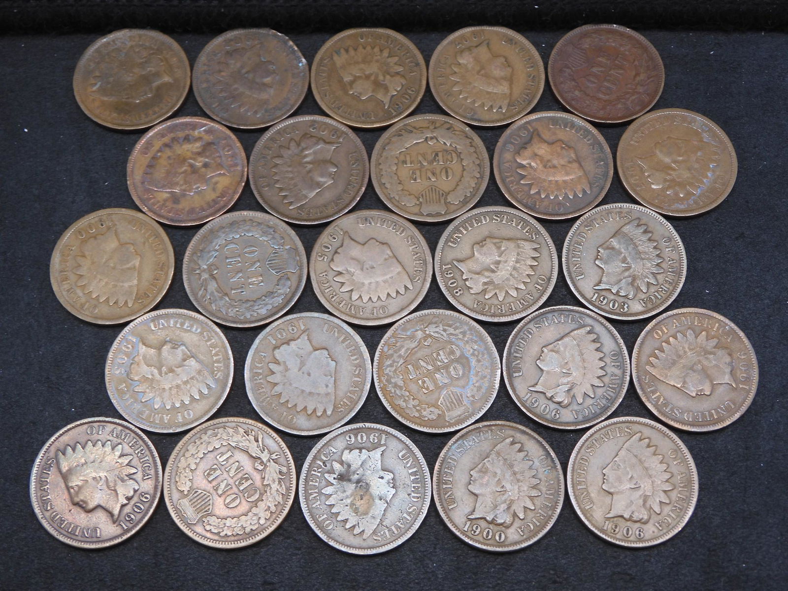 25 Indian Head Cents Mixed Dates (1 of 3)