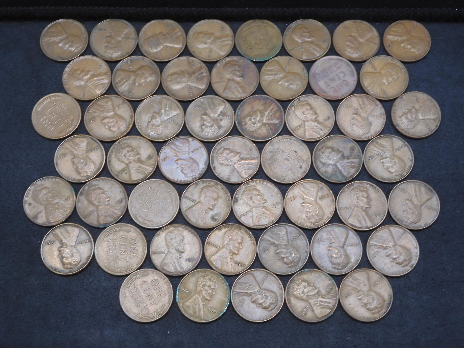 (50) 1951 Lincoln Wheat Cents (1 of 4)