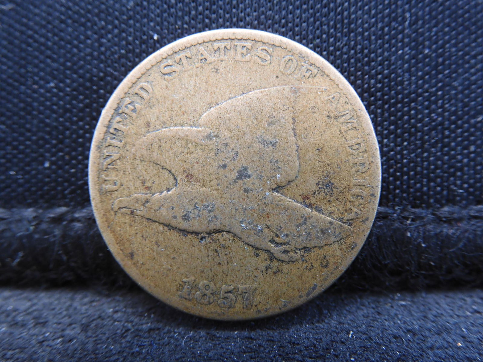 1857 U.S. Flying Eagle Cent. (1 of 2)