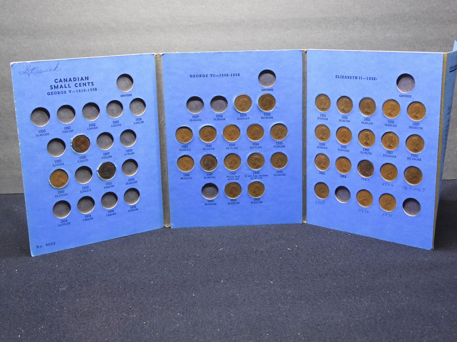 Whitman Tri-Fold #9062 Partial Collection Canadian (1 of 8)