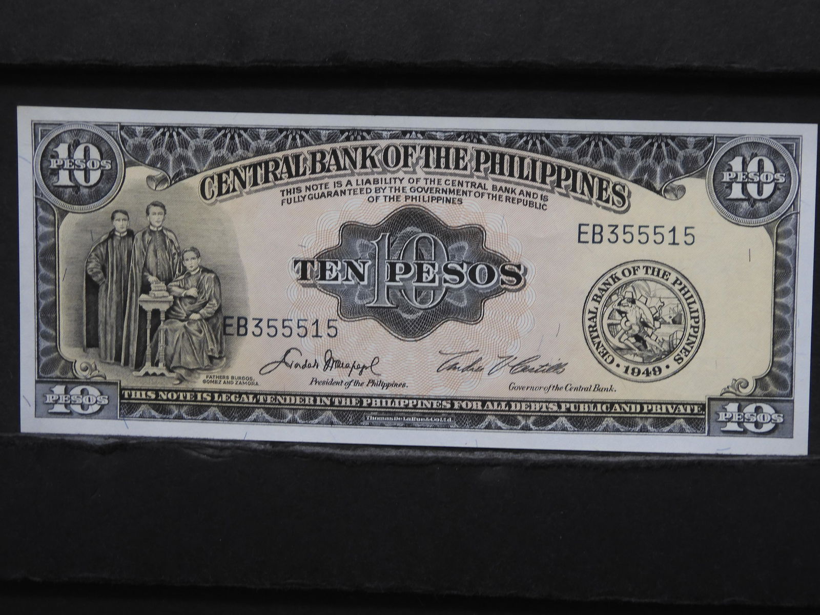 1949 Philippines 10 Pesos Note.  Crisp UNC. (1 of 3)