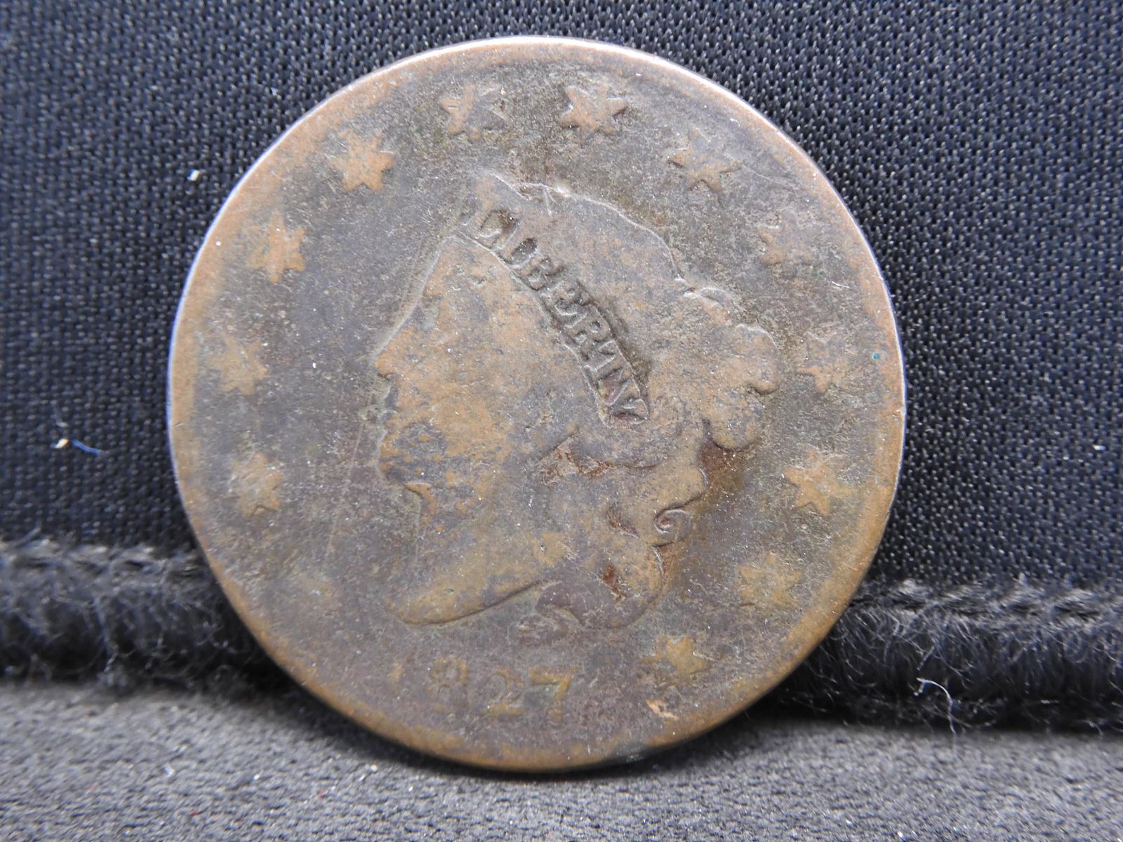 1827 United States Matron Head Variety Large Cent. (1 of 2)